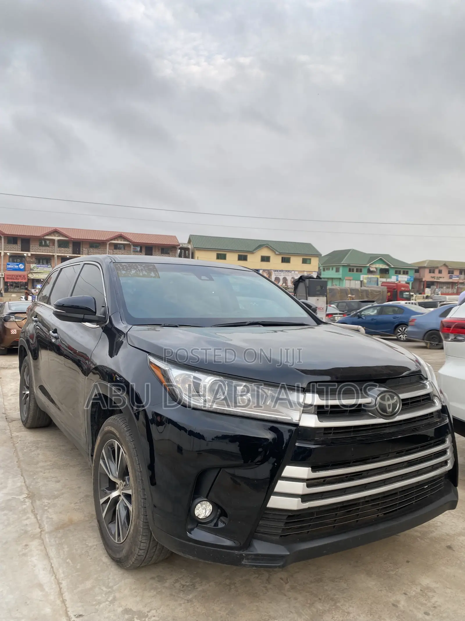 Toyota Highlander SE 2019 Black