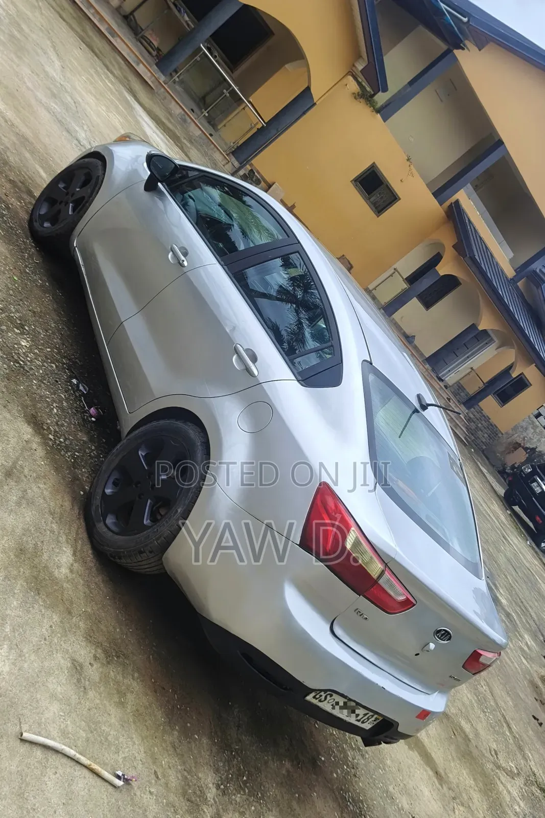 Kia Rio SX 4dr Sedan (1.6L 4cyl 6A) 2012 Silver