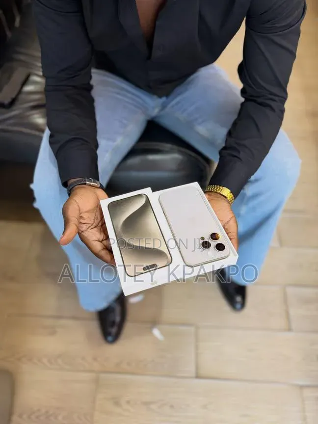 Apple iPhone 15 Pro Max 256 GB Silver