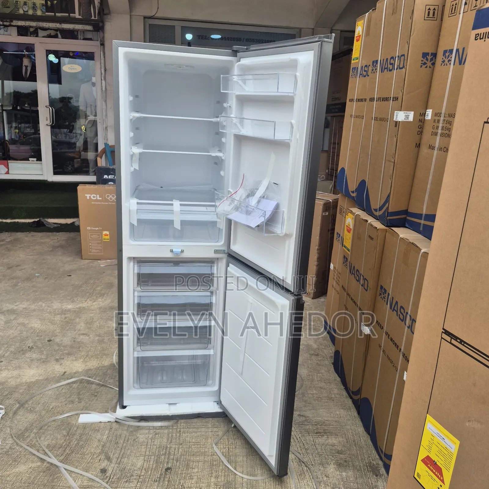 Equal Divided Nasco Bottom Freezer 258L With Lock and Key for Sale