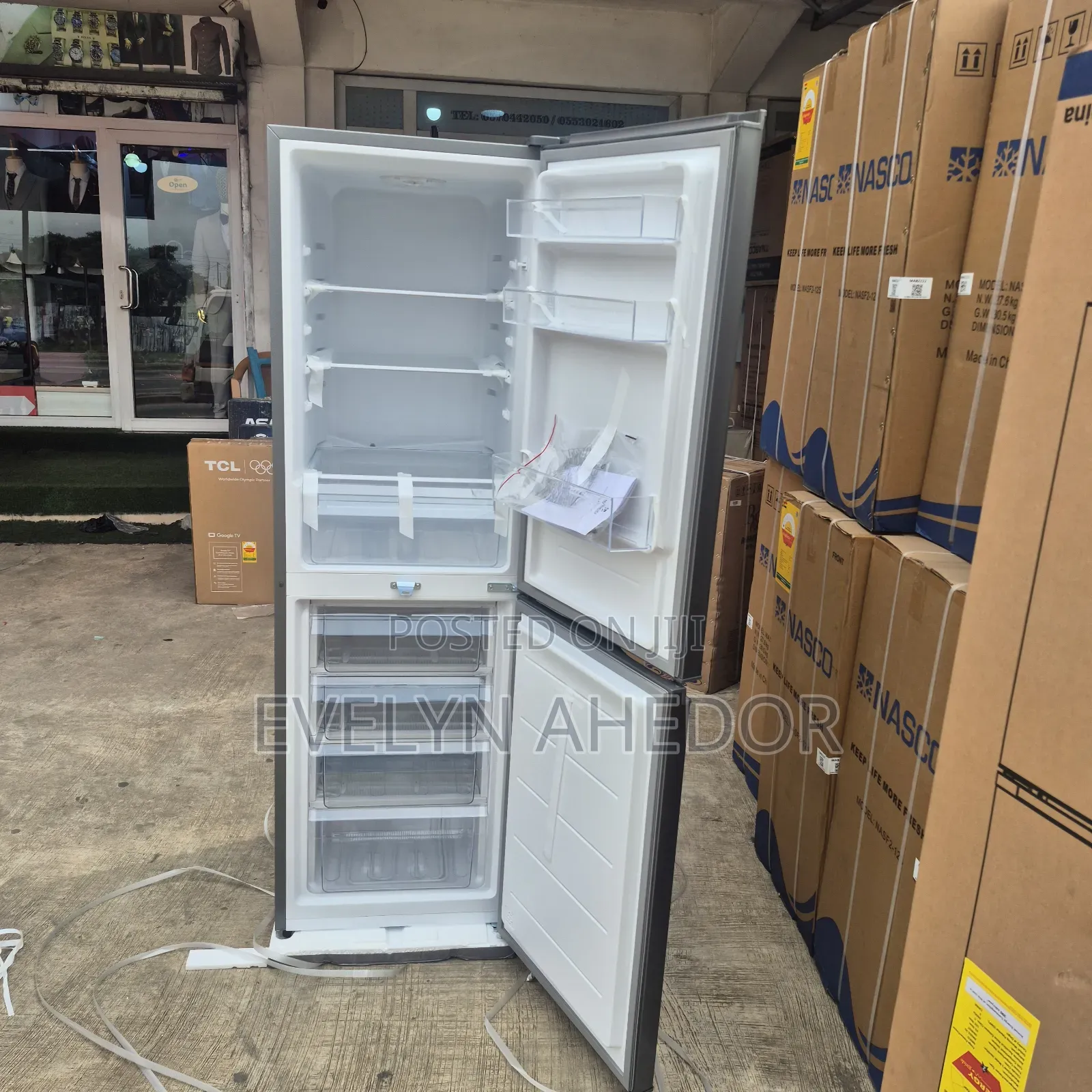 Equal Divided Nasco Bottom Freezer 258L With Lock and Key for Sale