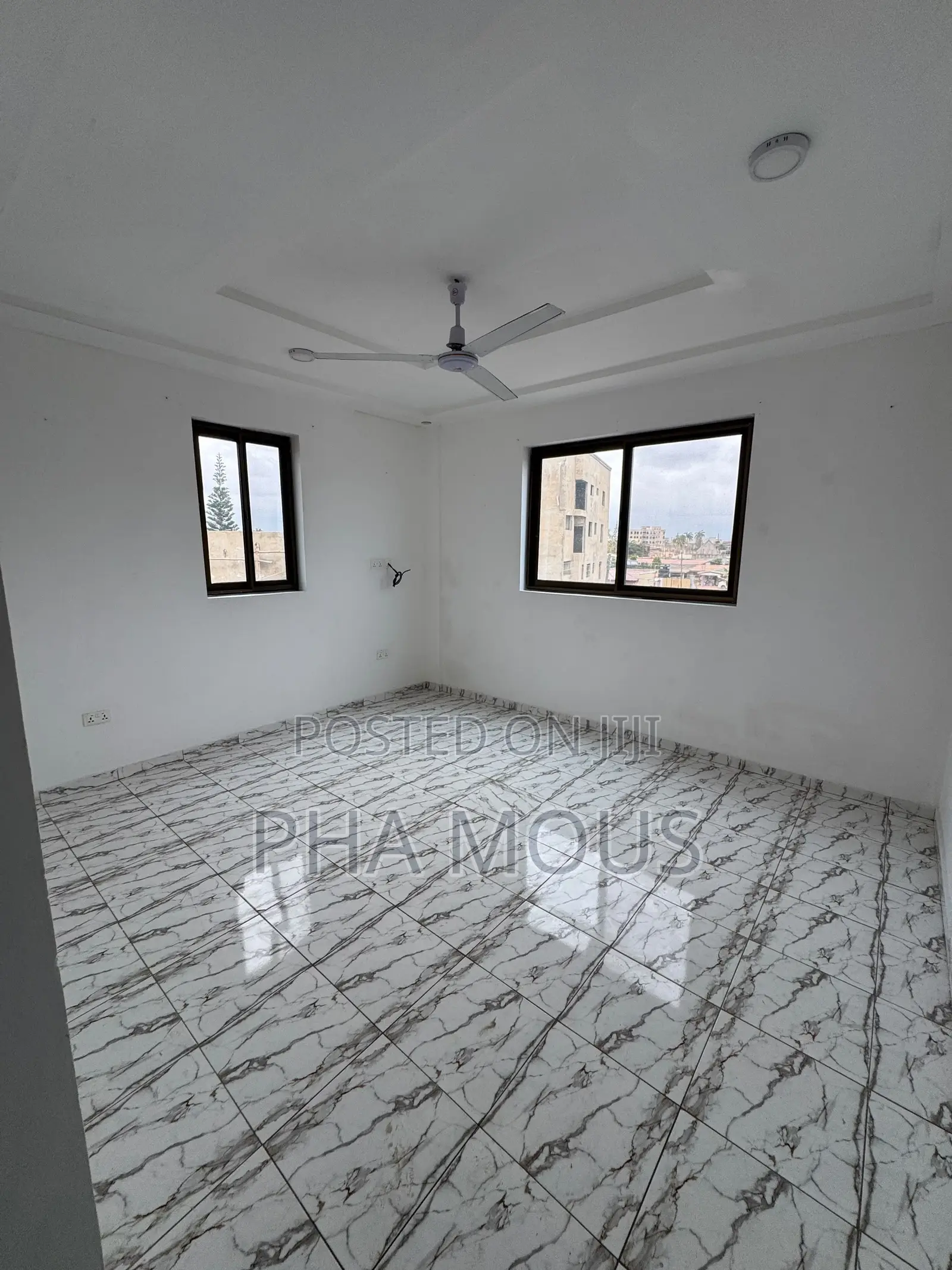 2bdrm Apartment in Mile 7 for rent