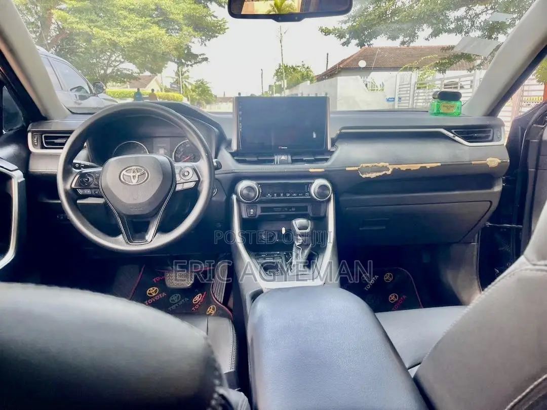 Toyota RAV4 2020 Black