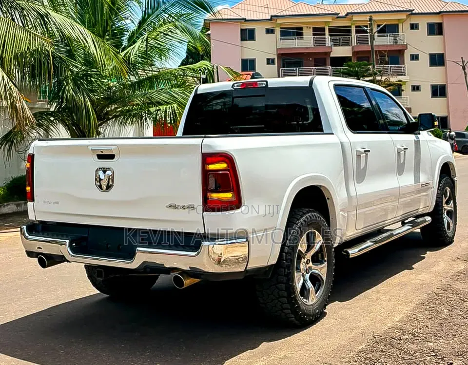 Dodge RAM 2021 White