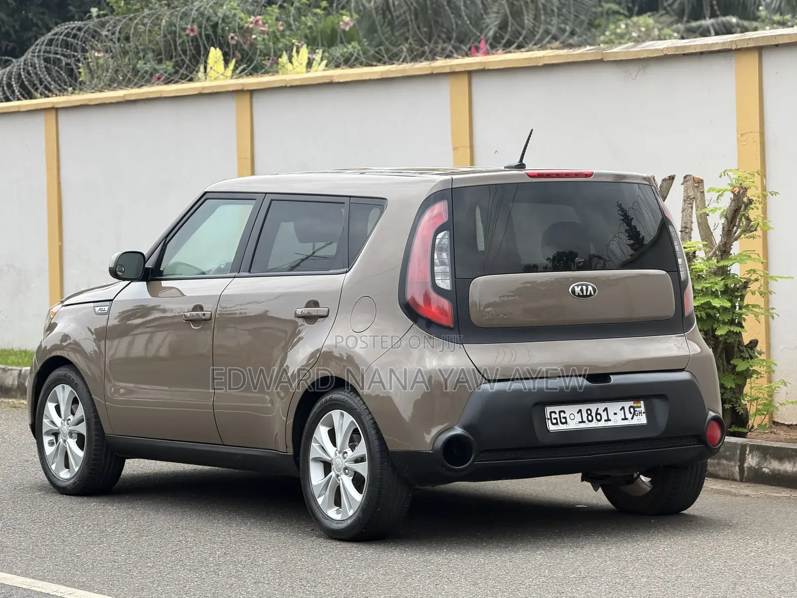 Kia Soul 4dr Wagon (1.6L 4cyl 6A) 2015 Beige