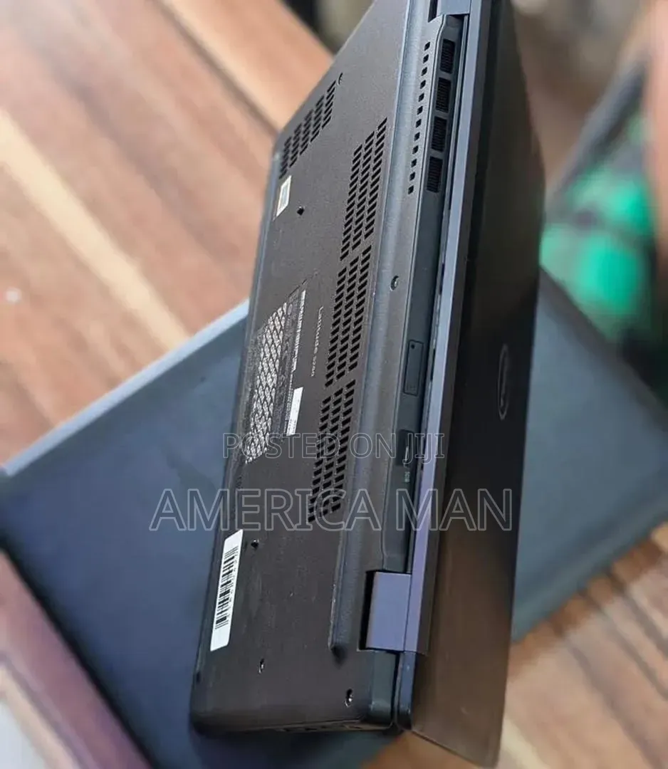 New Laptop Dell Latitude 5290 8GB Intel Core i5 SSD 256GB