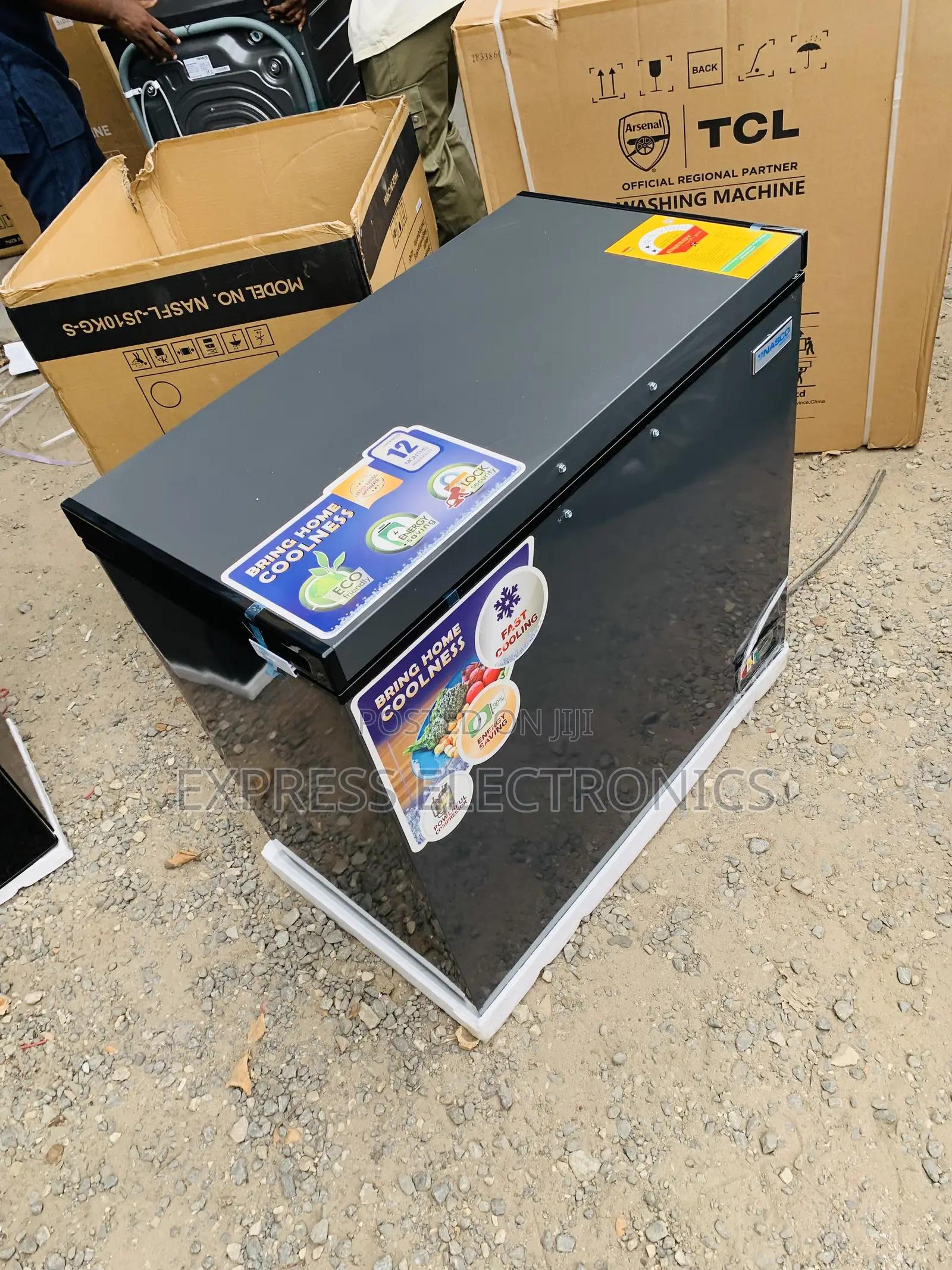 High Quality Nasco NAS-250FL Chest Freezer - 200 Litres Silver