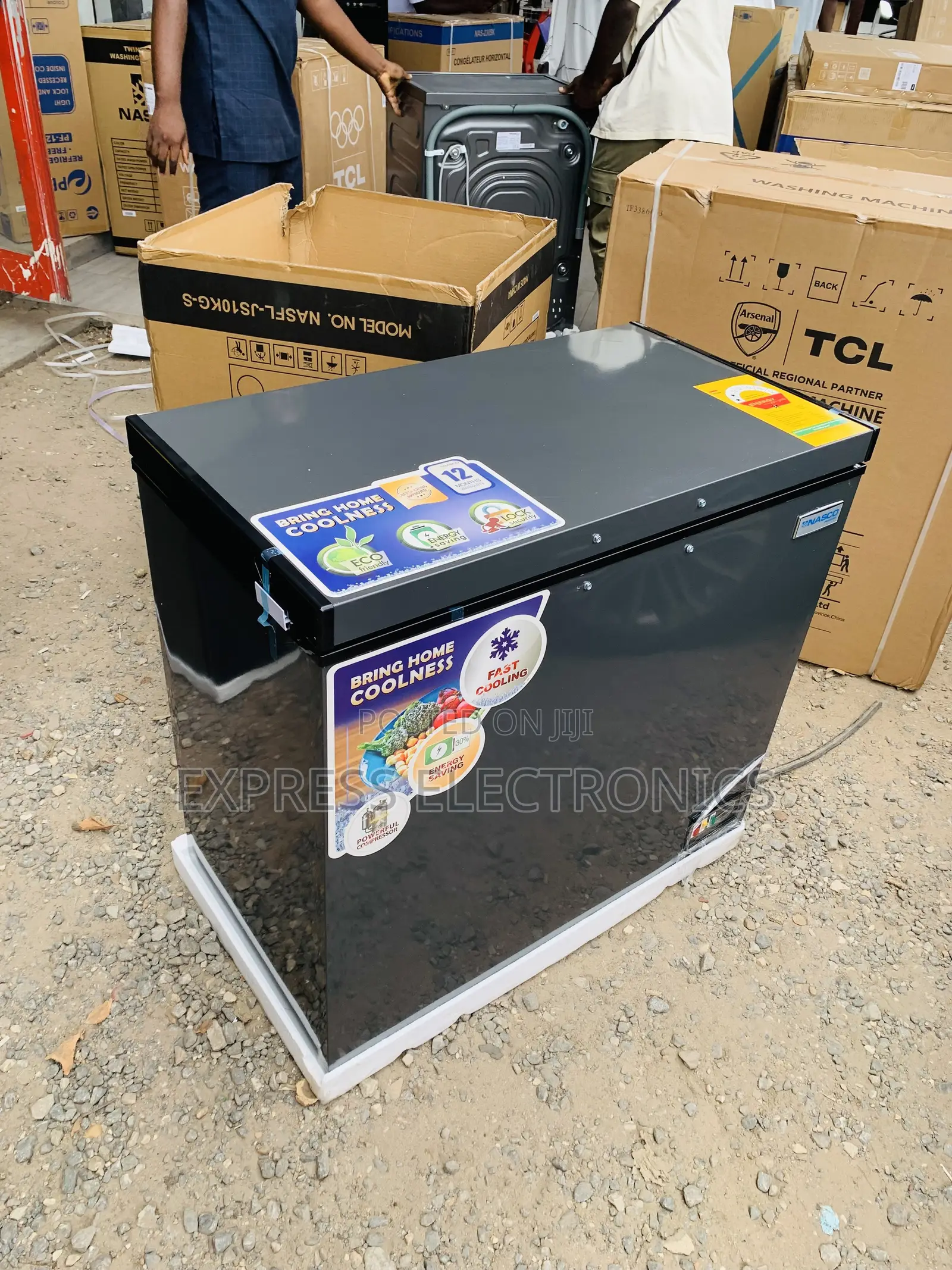 Best Buy for Less Nasco NAS-250FL Chest Freezer - 200 Litres Silver