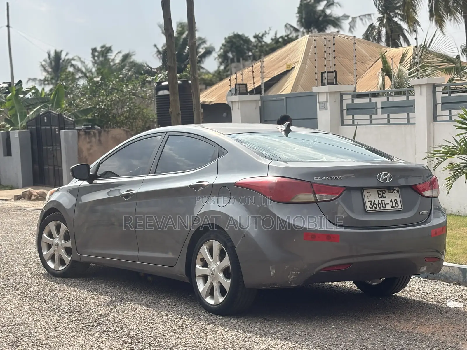 Hyundai Elantra 2013 Silver