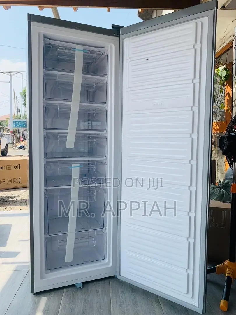 Choose Efficient Pearl Single Door Upright Standing Freezer(Gray).