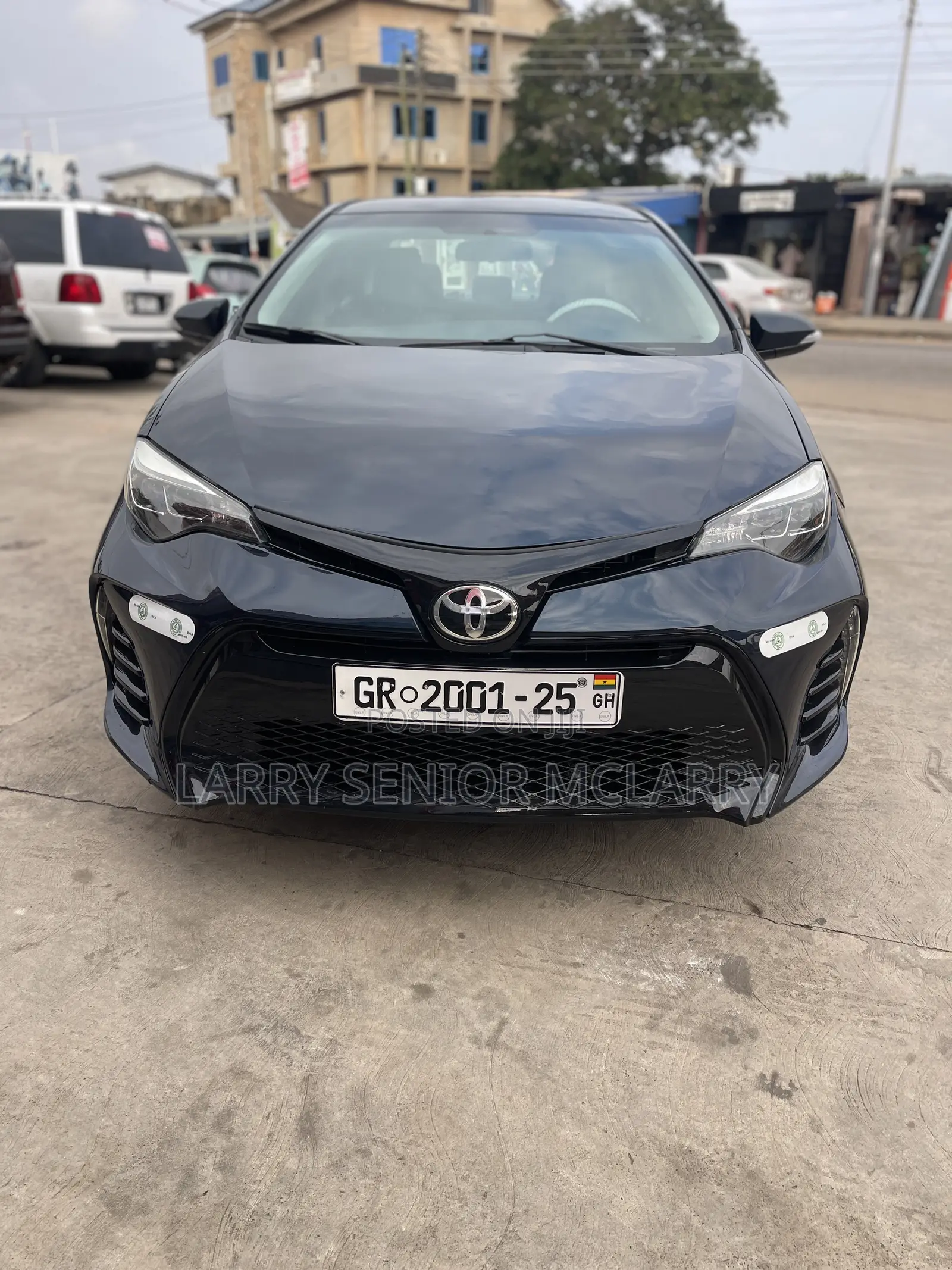Toyota Corolla SE (1.8L 4cyl 6M) 2018 Blue