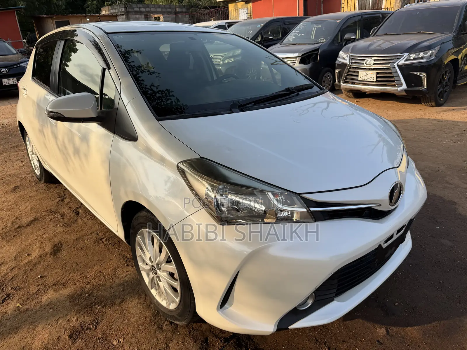Toyota Vitz 1.3 FWD 5dr 2014 White
