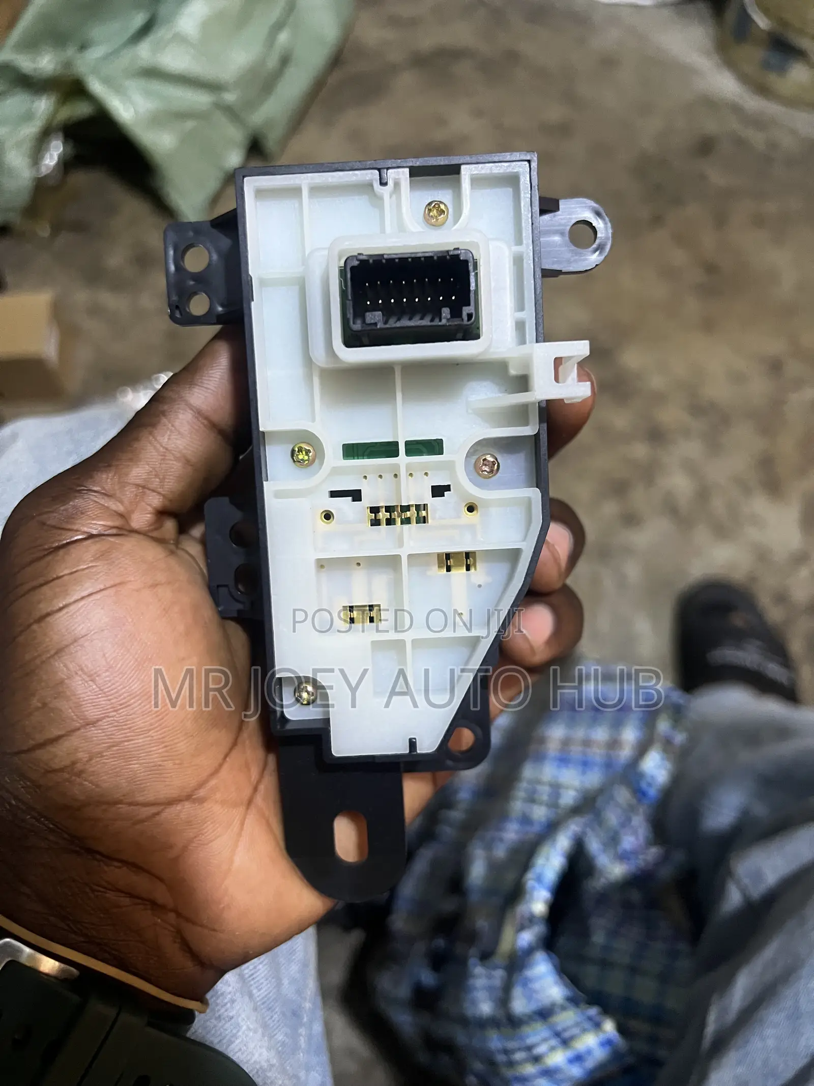 Toyota Camry | Hilux 2019 2020 2021 2022 2023 Packing Switch