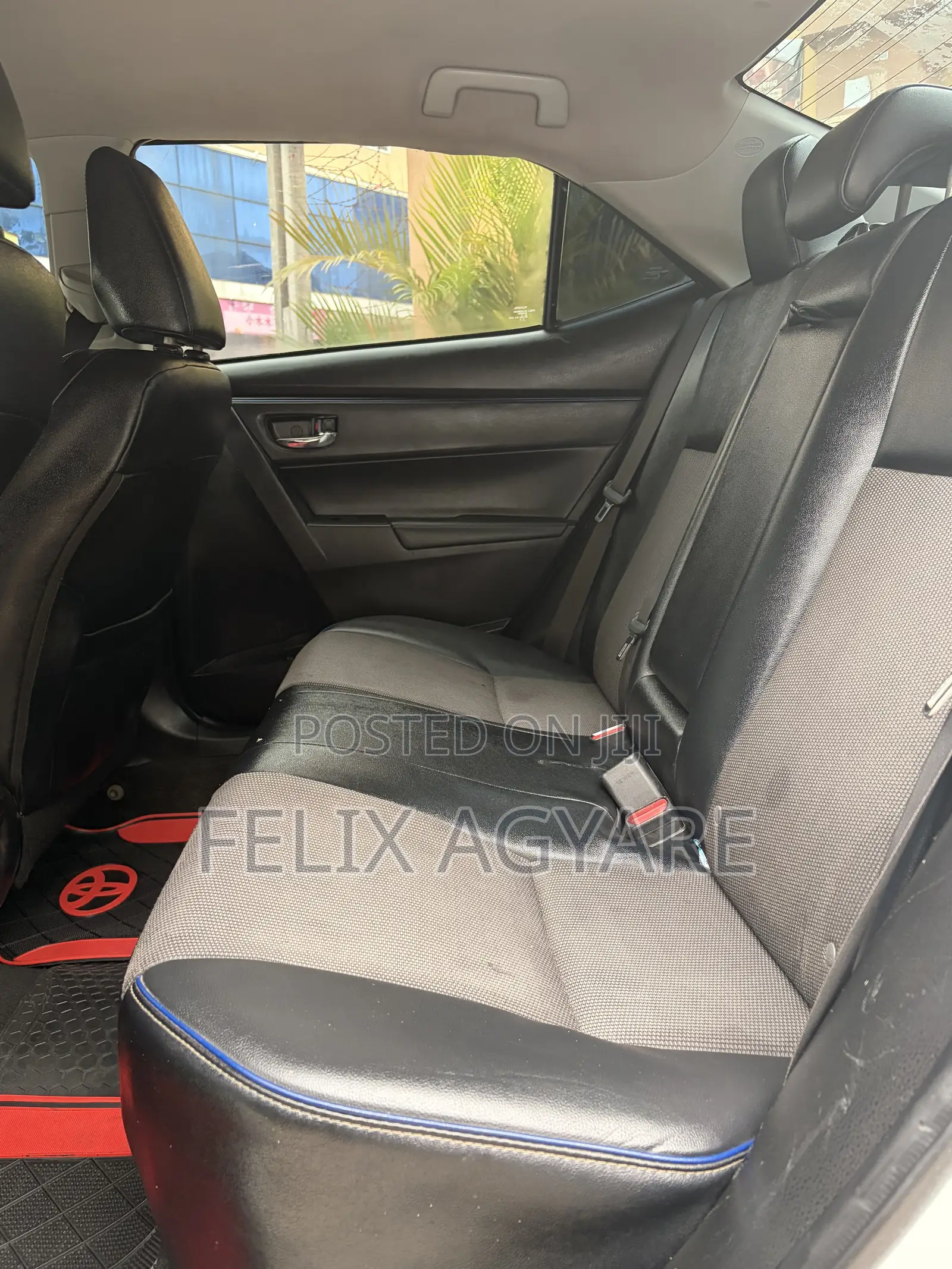 Toyota Corolla SE 4dr Sedan (1.8L 4cyl CVT) 2017 White