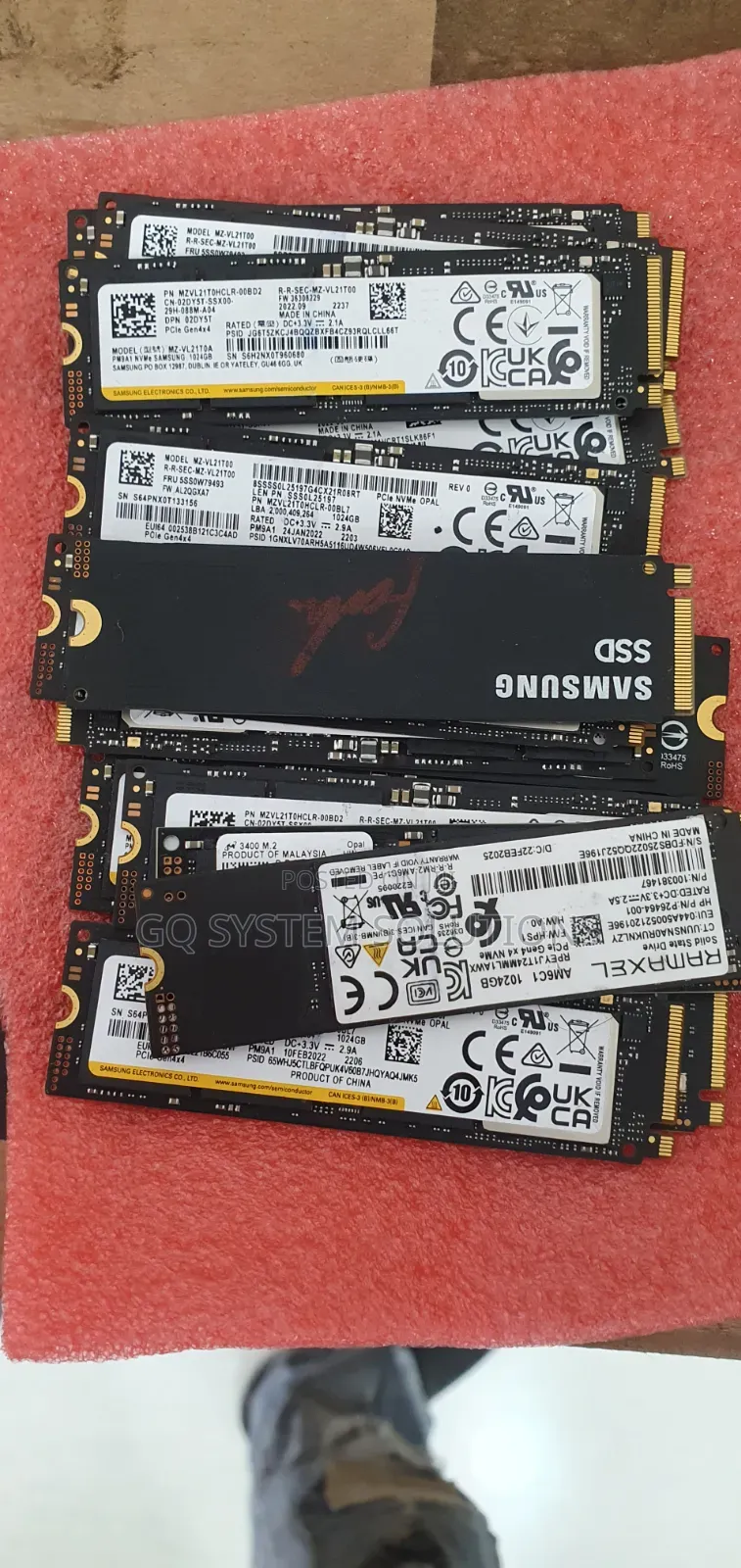 Pullout Samsung 1TB SSD