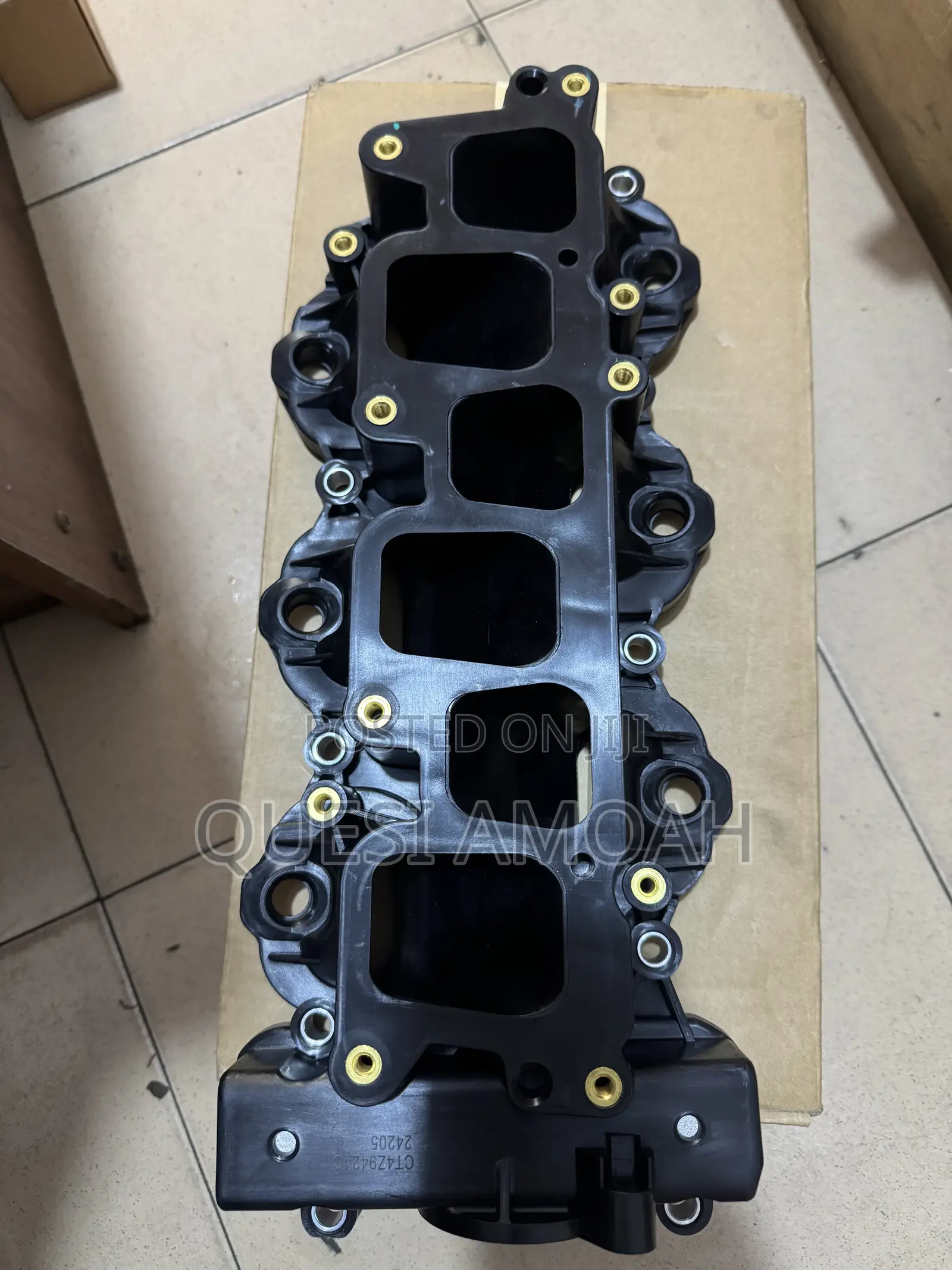 Ford Explorer.5L Intake Manifold.