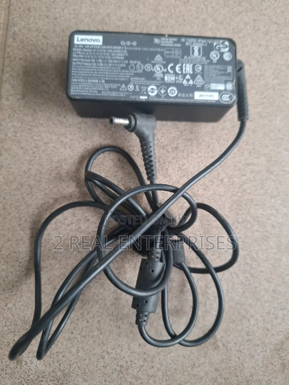Lenovo Small Pin Adapter