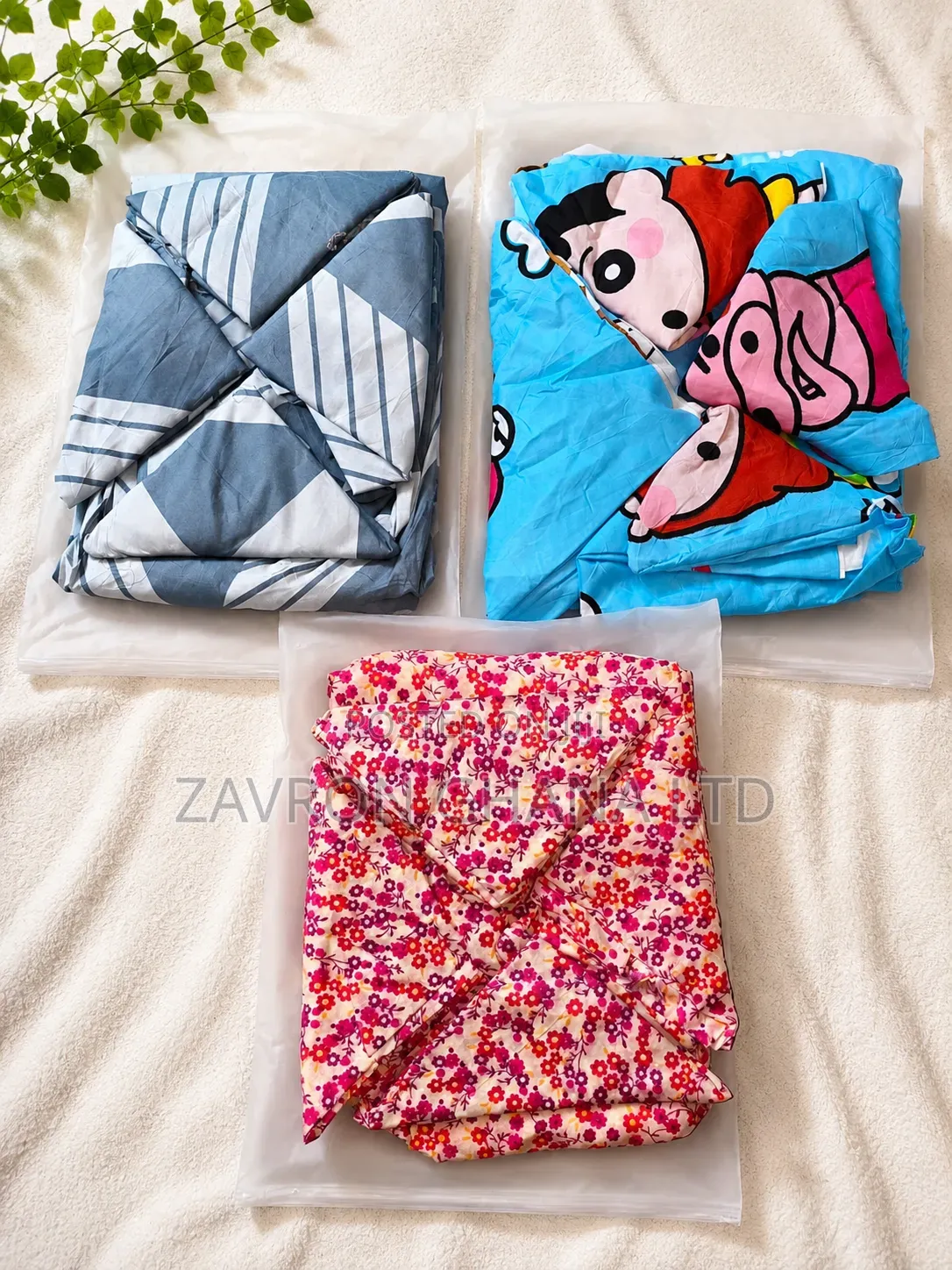 Quality Double Bed Bedsheets With 4 Pillow Cases