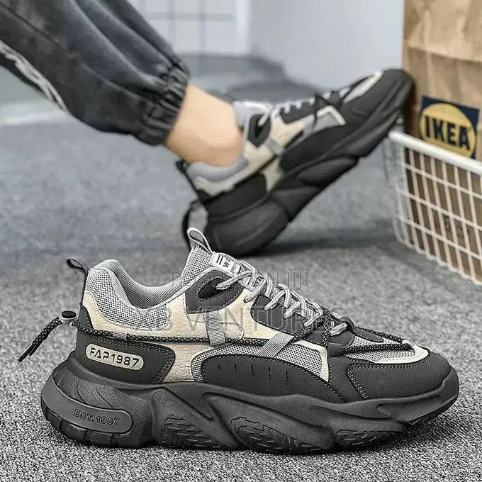 New Trend Men Running Sneakers Casua