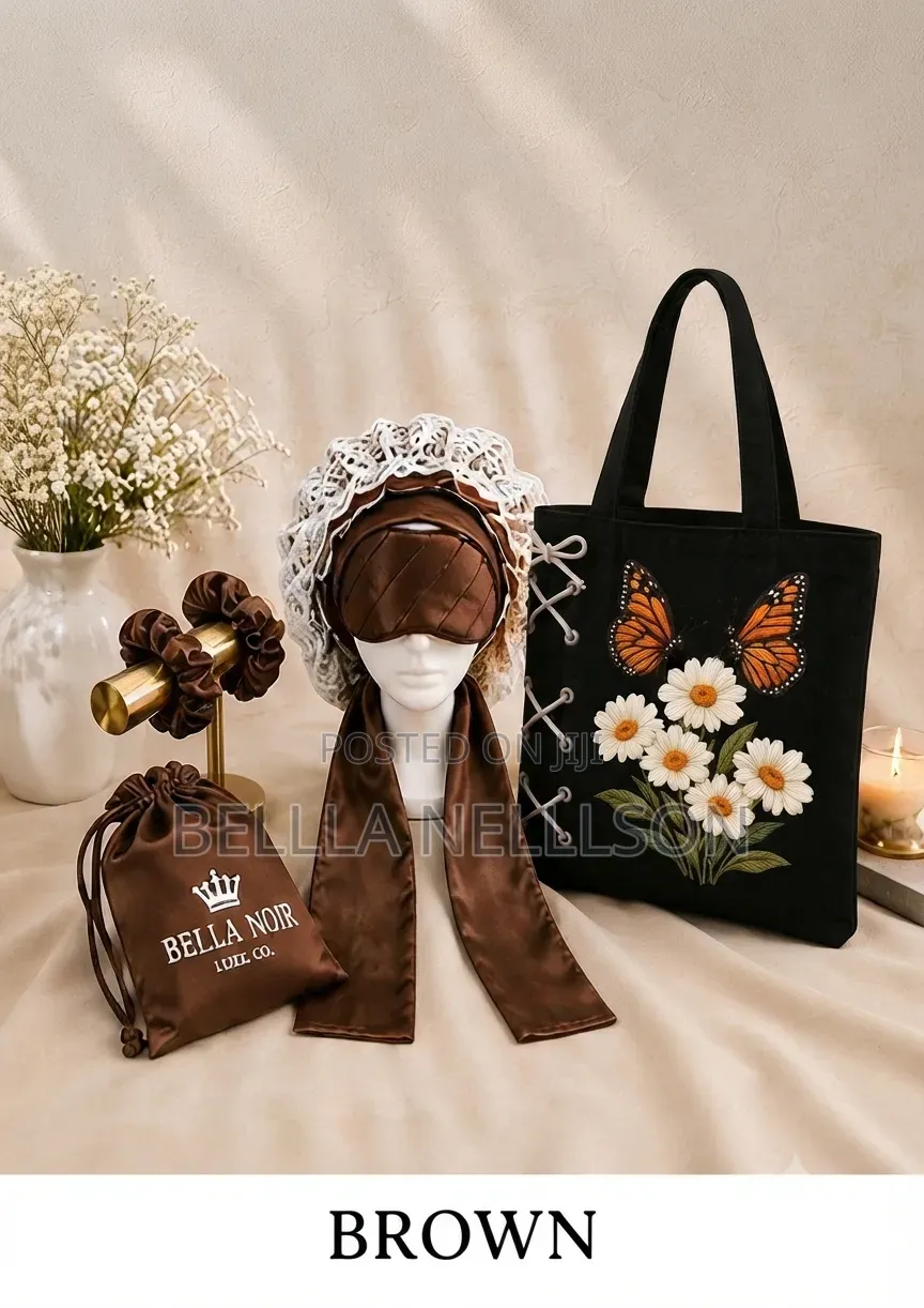 The Chantilly Essentials Set