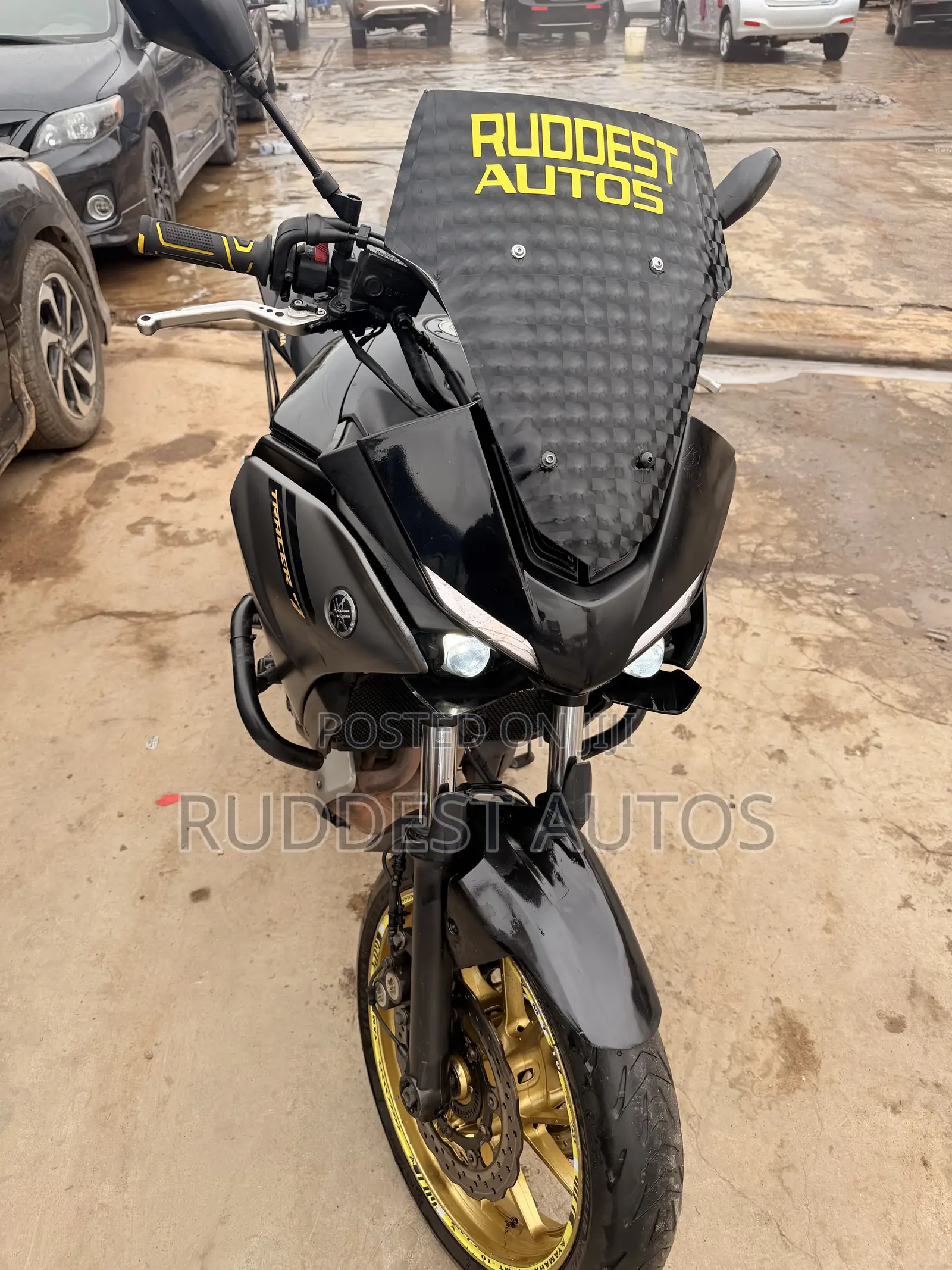 Yamaha 2021 Black
