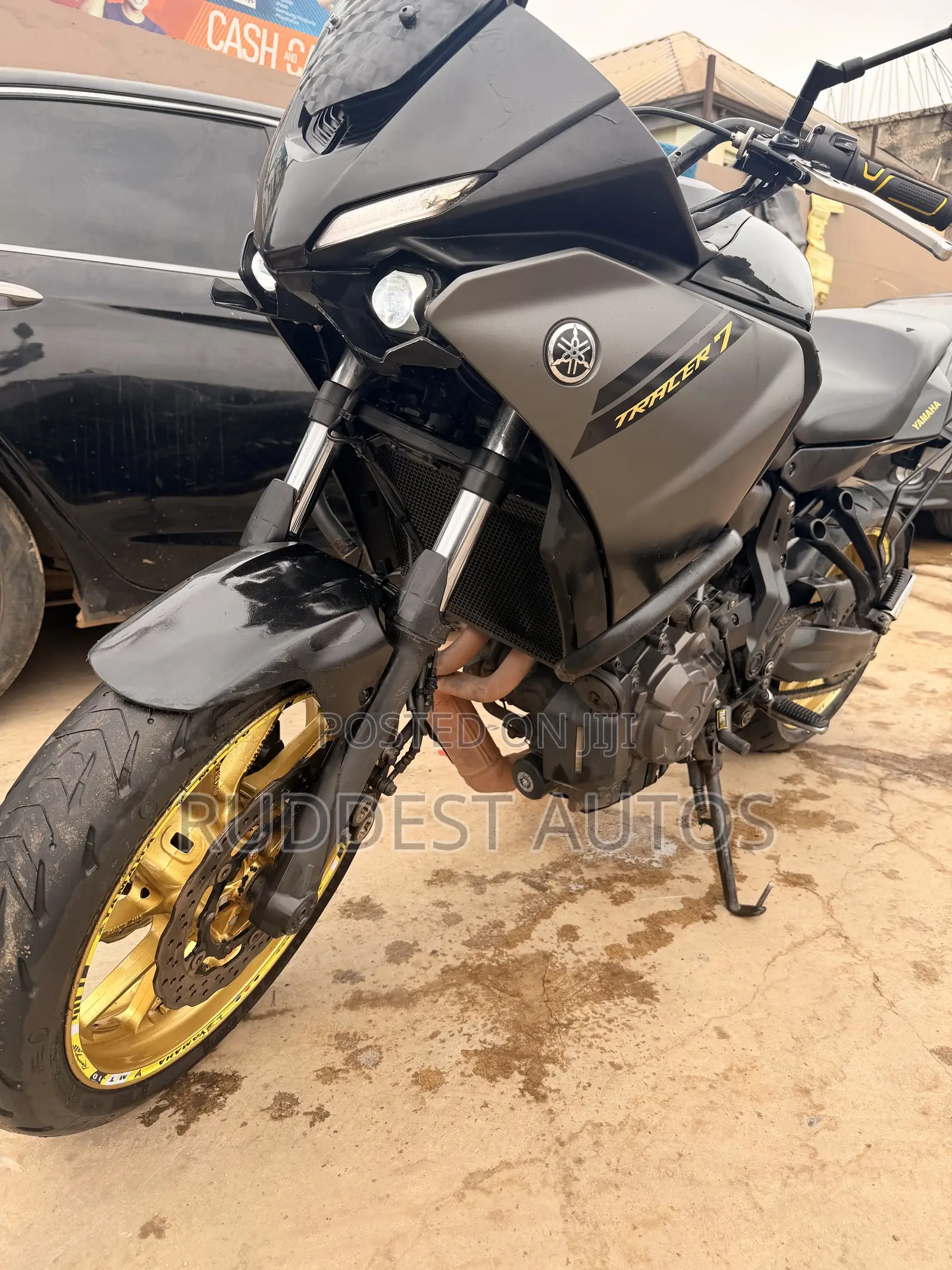 Yamaha 2021 Black