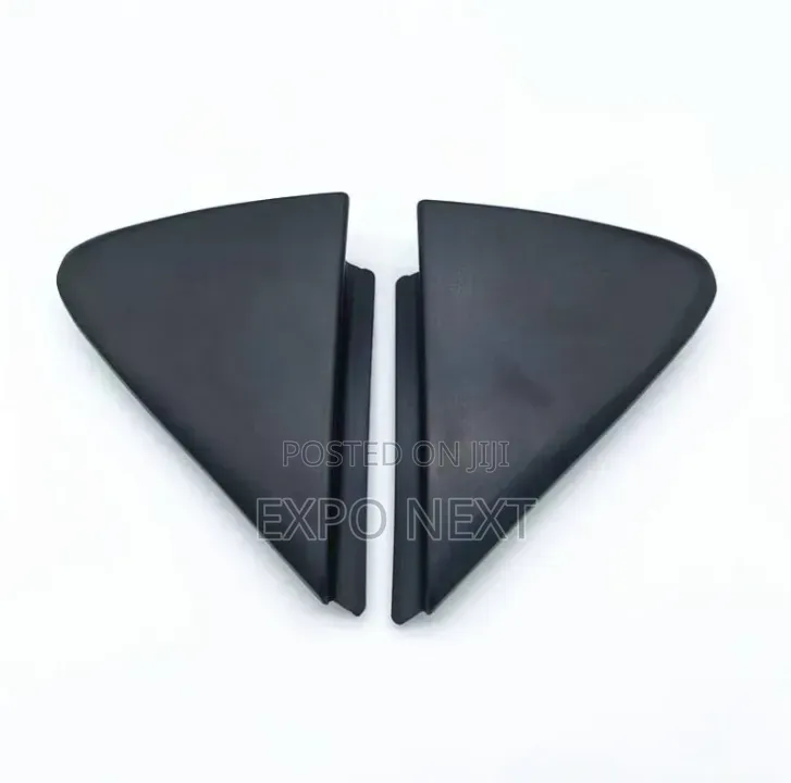 Toyota Yaris 2008–2013 – Door Mirror Corner Fender Triangle Cover