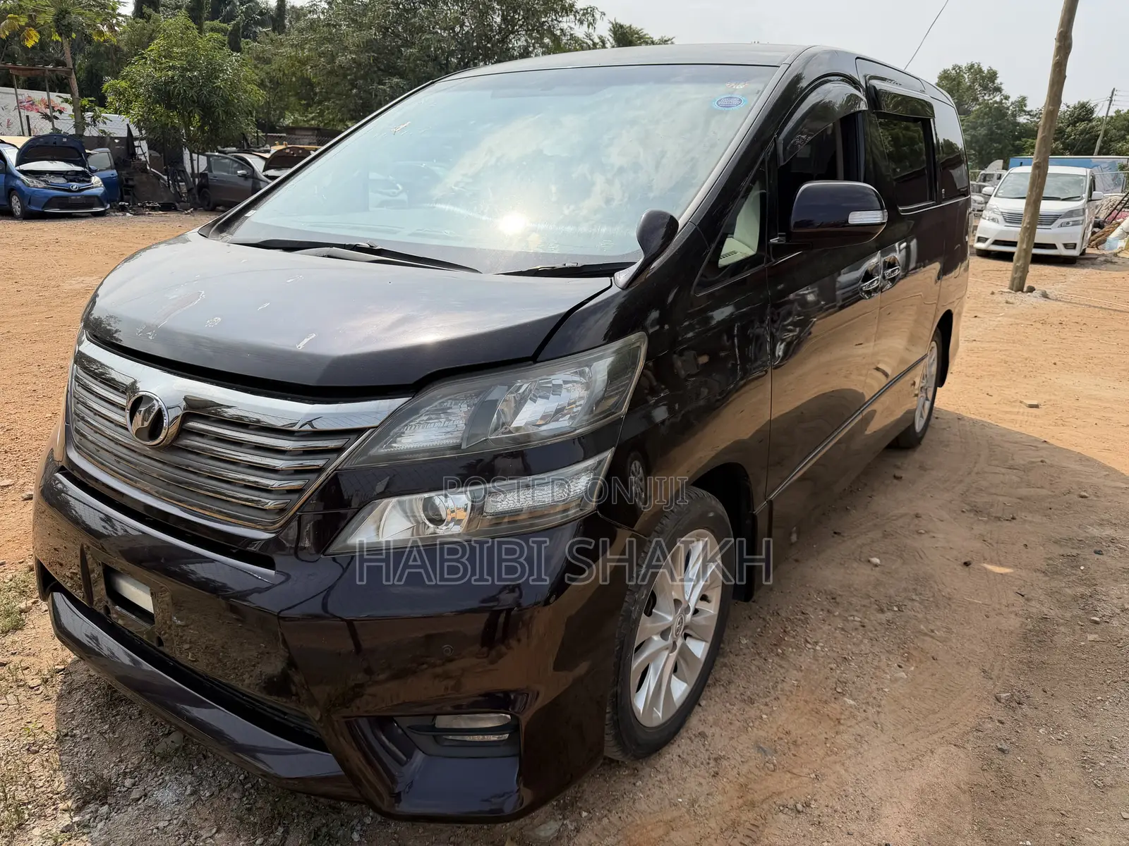 Toyota Vellfire V 2.4 FWD 7-Seater 2010 Purple
