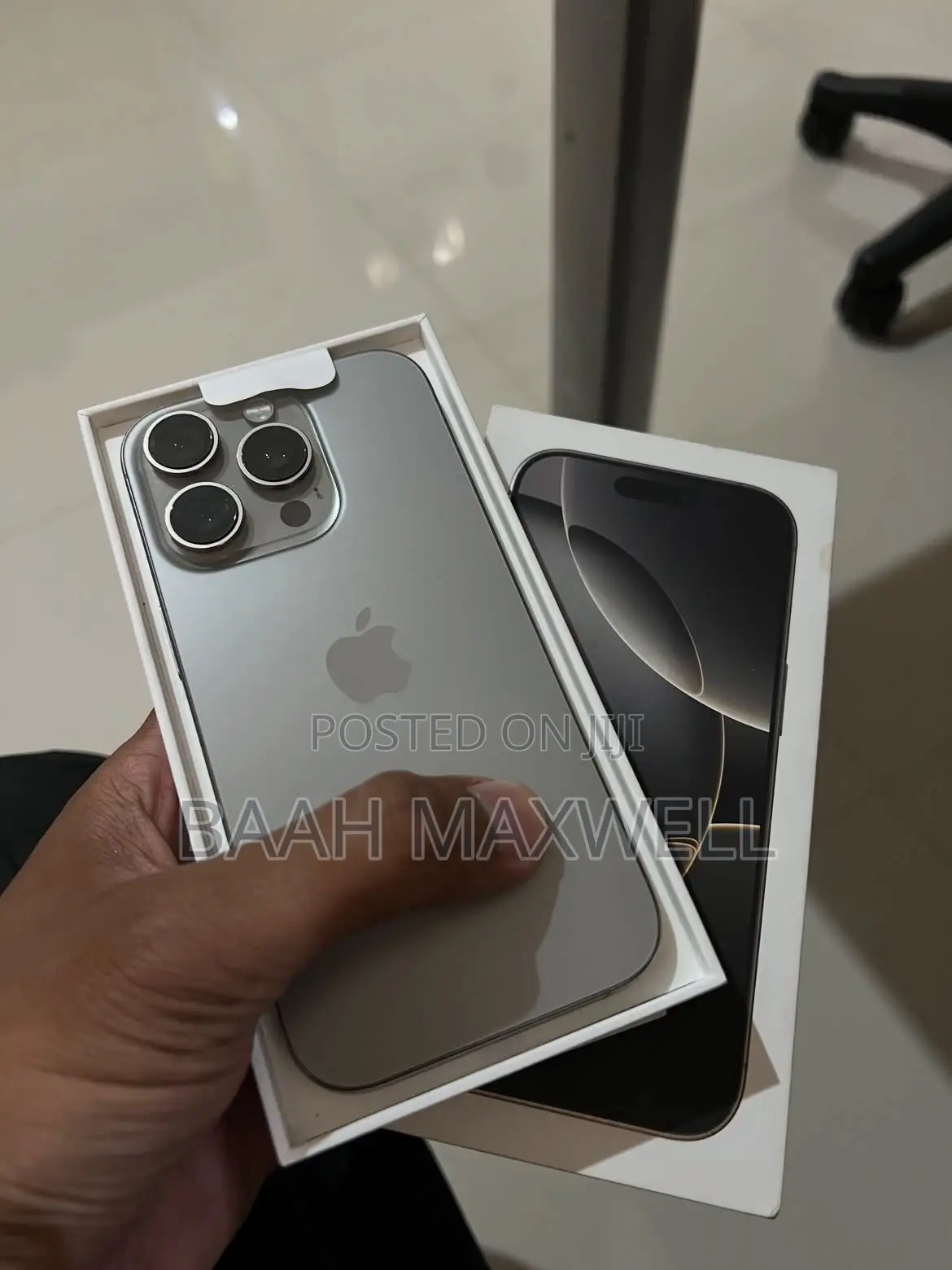 Apple iPhone 16 Pro Max 256 GB Silver