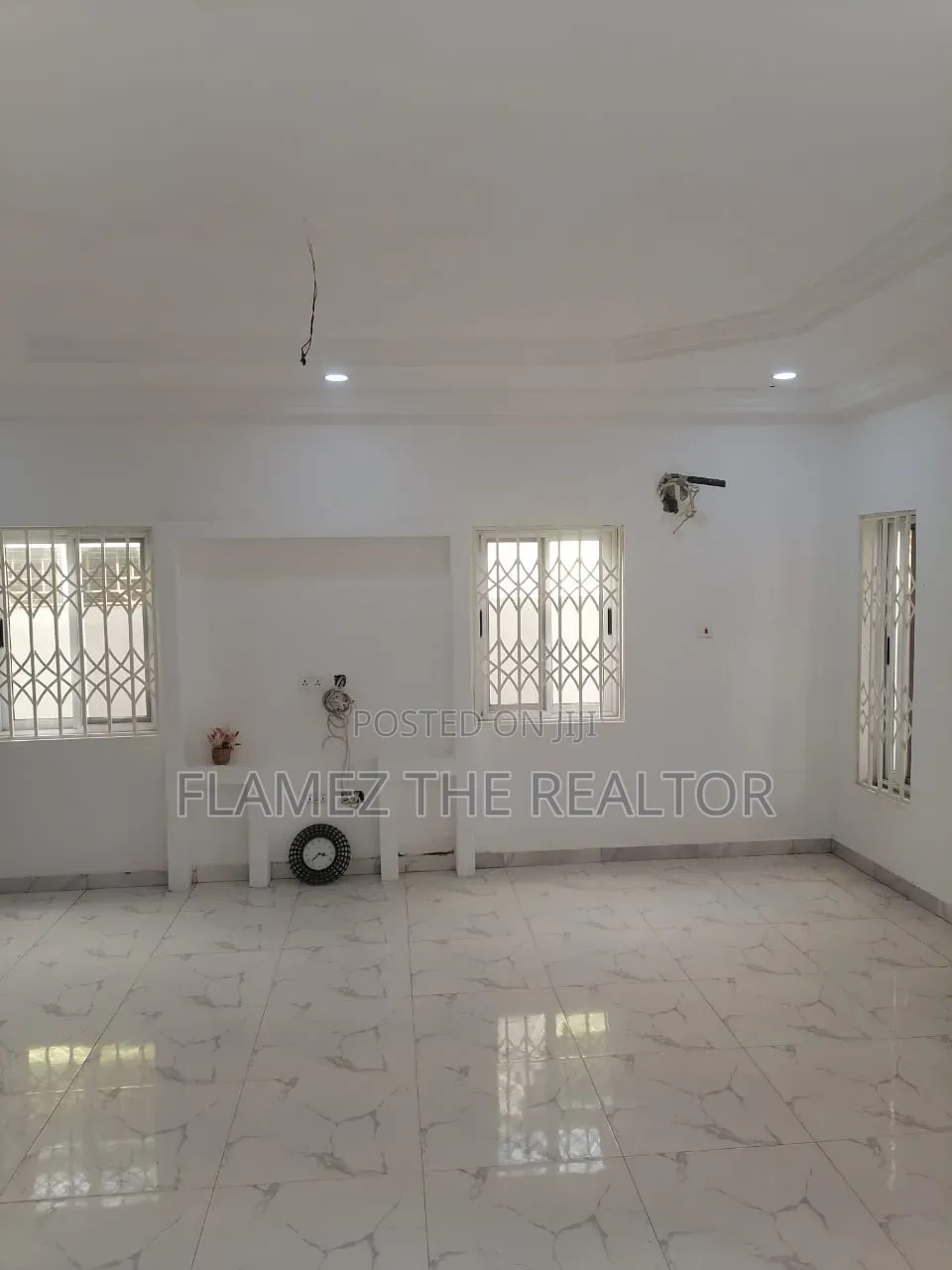 3bdrm House in Reggies Court, Amasaman for sale