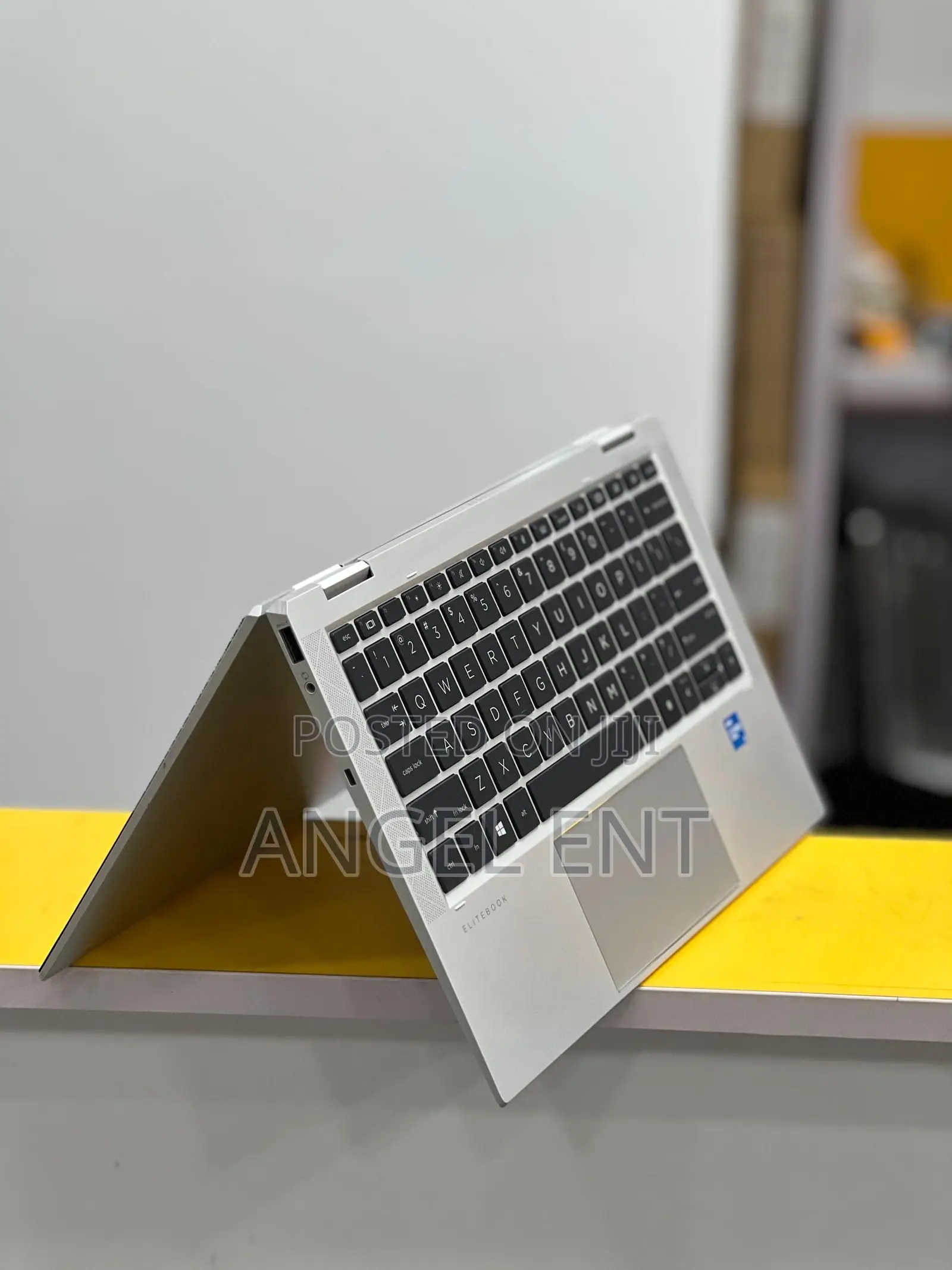 Laptop HP EliteBook 1030 16GB Intel Core i7 SSD 512GB
