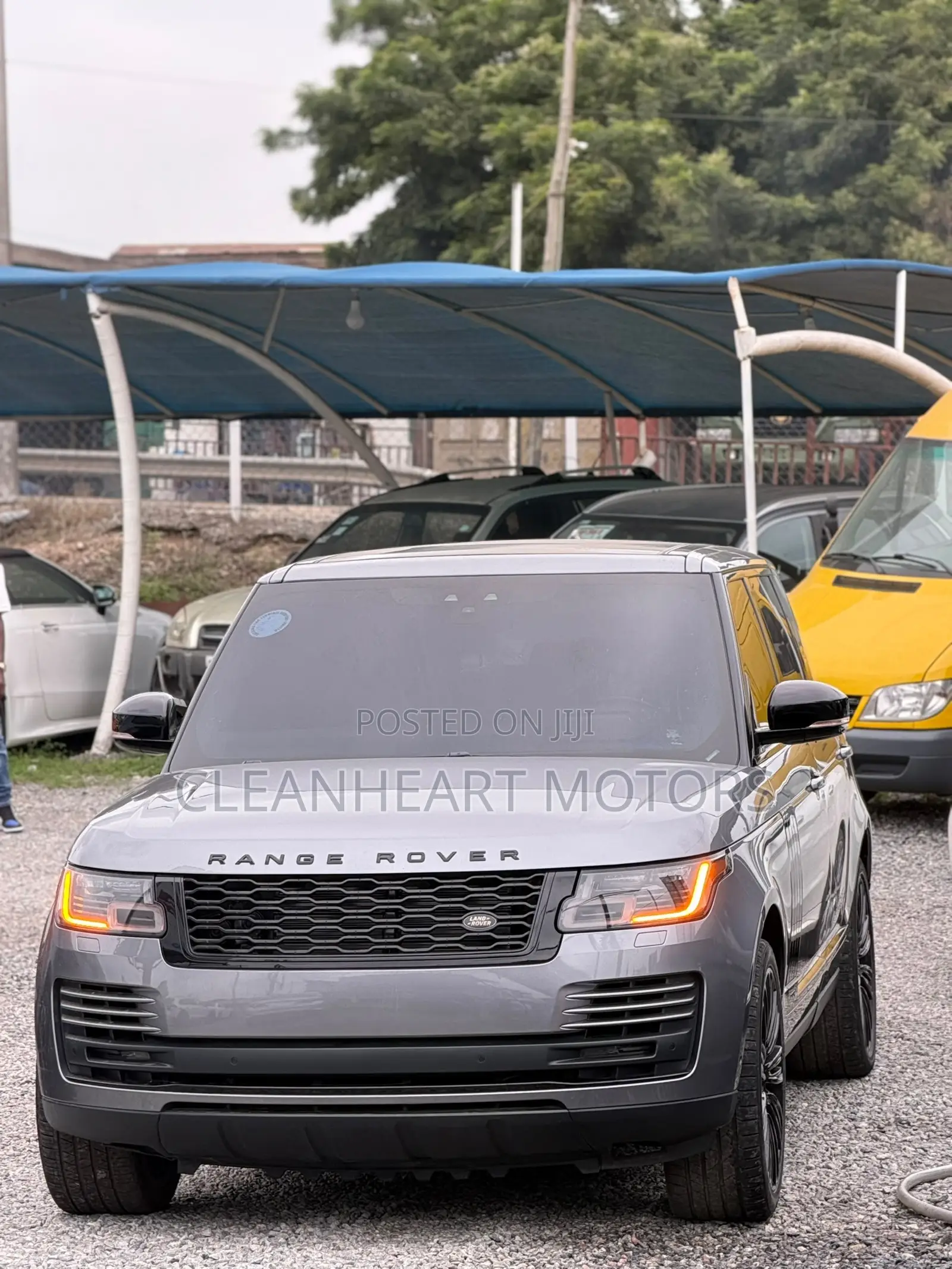 Land Rover Range Rover Vogue 2020 Gray