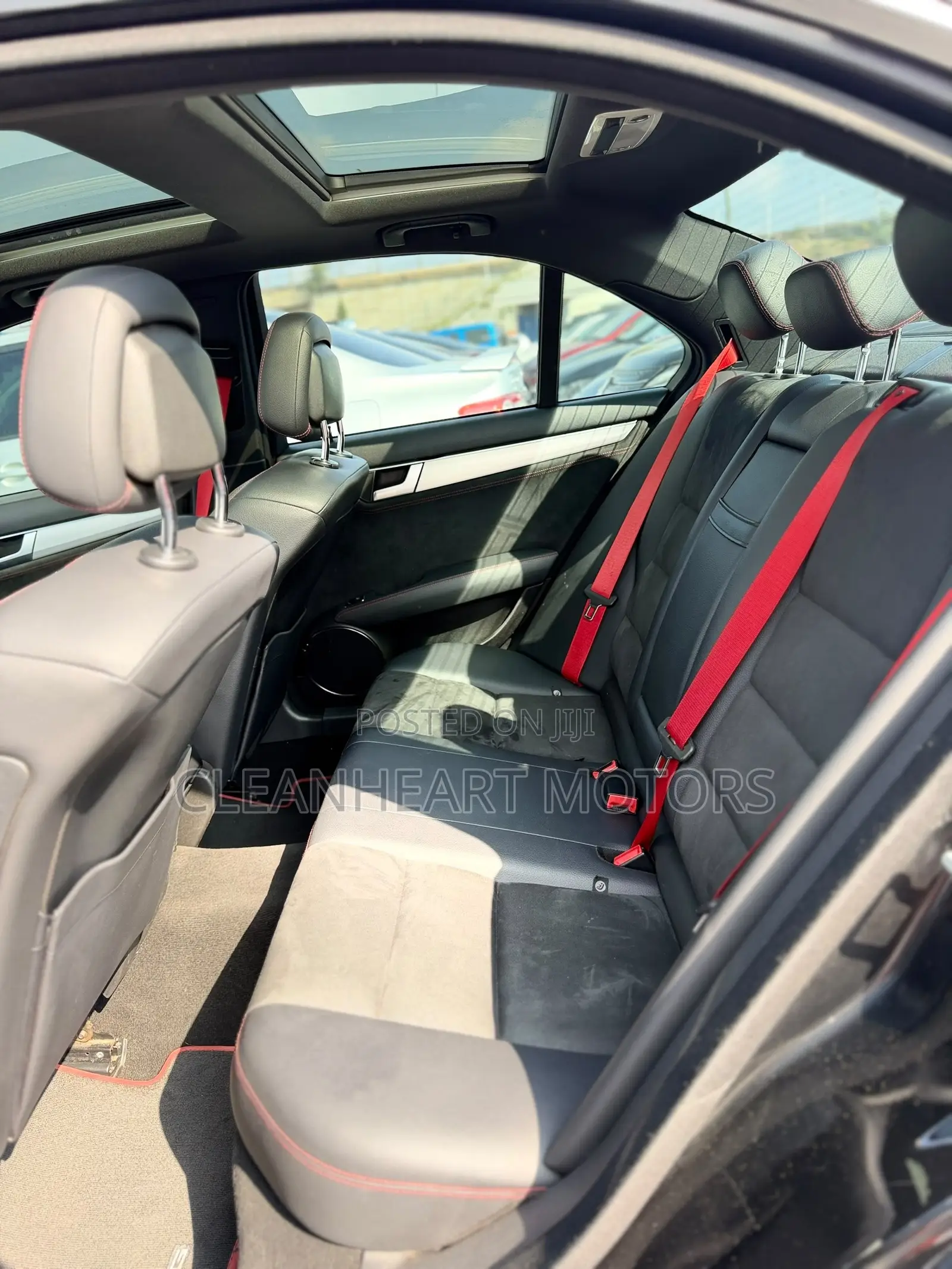 Mercedes-Benz C250 2014 Black