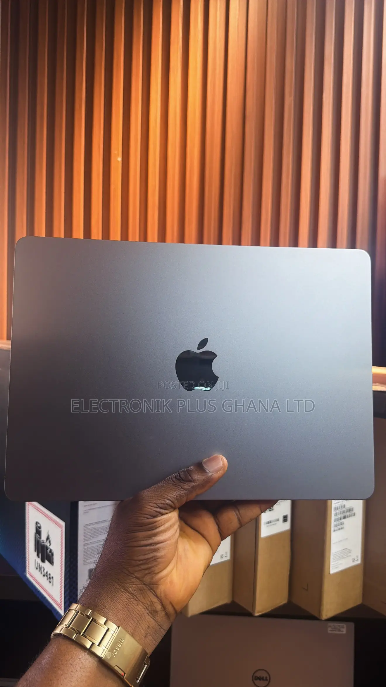 Laptop Apple MacBook Pro 2023 M2 Pro 16GB Apple M2 SSD 512GB