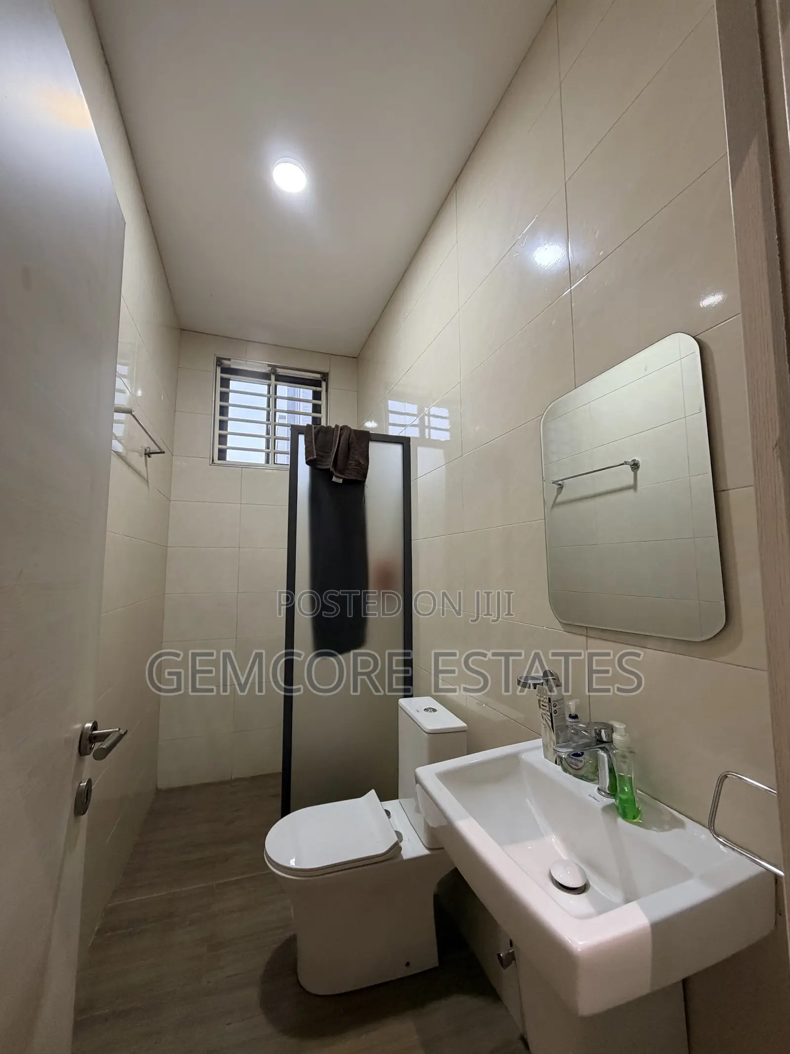 4bdrm House in Ashaley Botwe for rent
