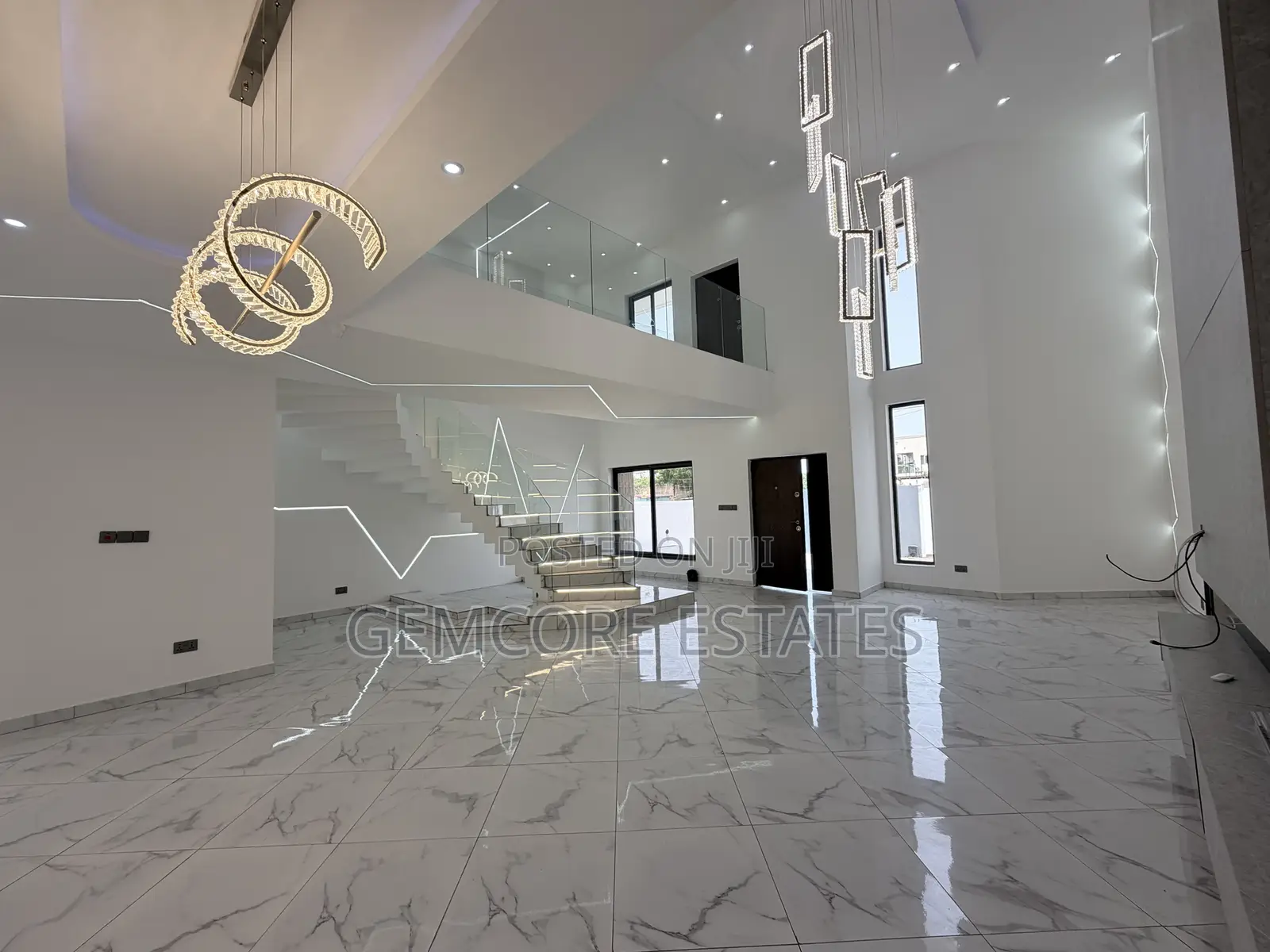 4bdrm House in School Junction, Ashaley Botwe for sale