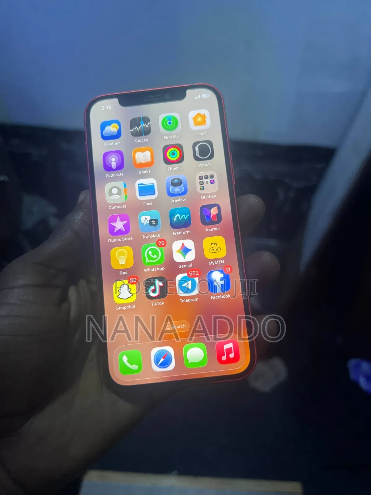 Apple iPhone 12 64 GB Red