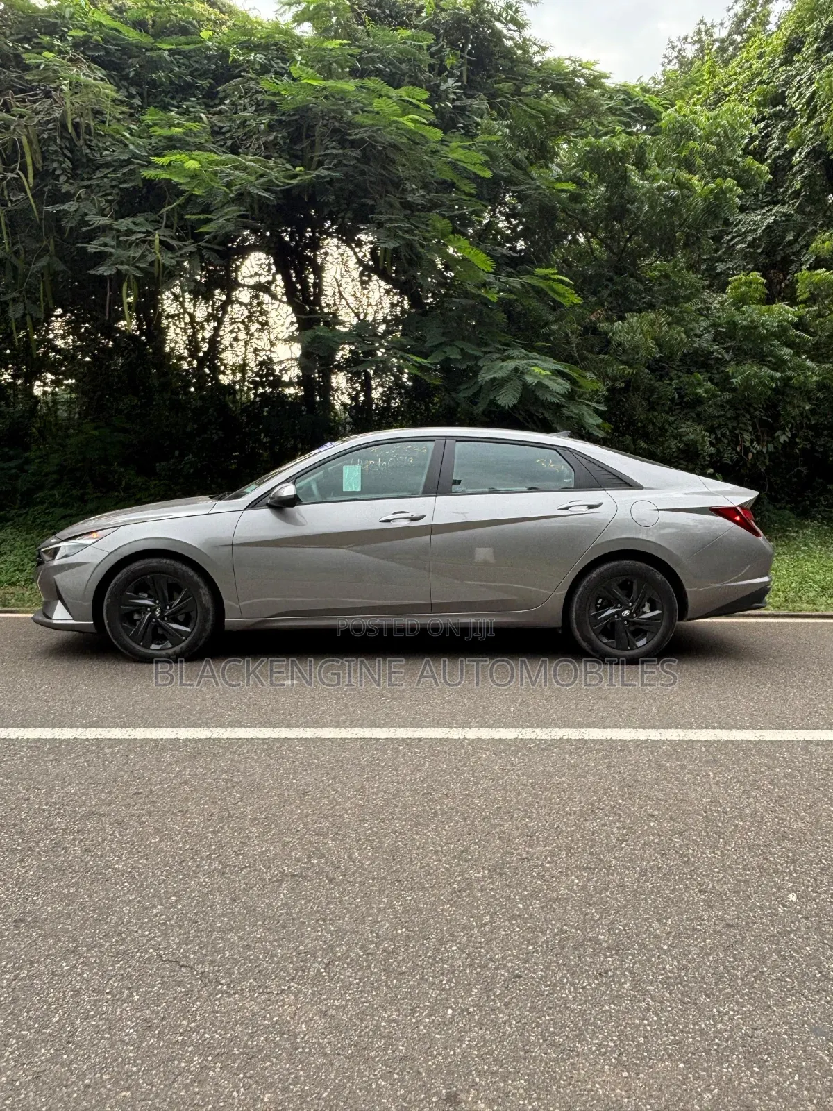 Hyundai Elantra SEL 2023 Ivory