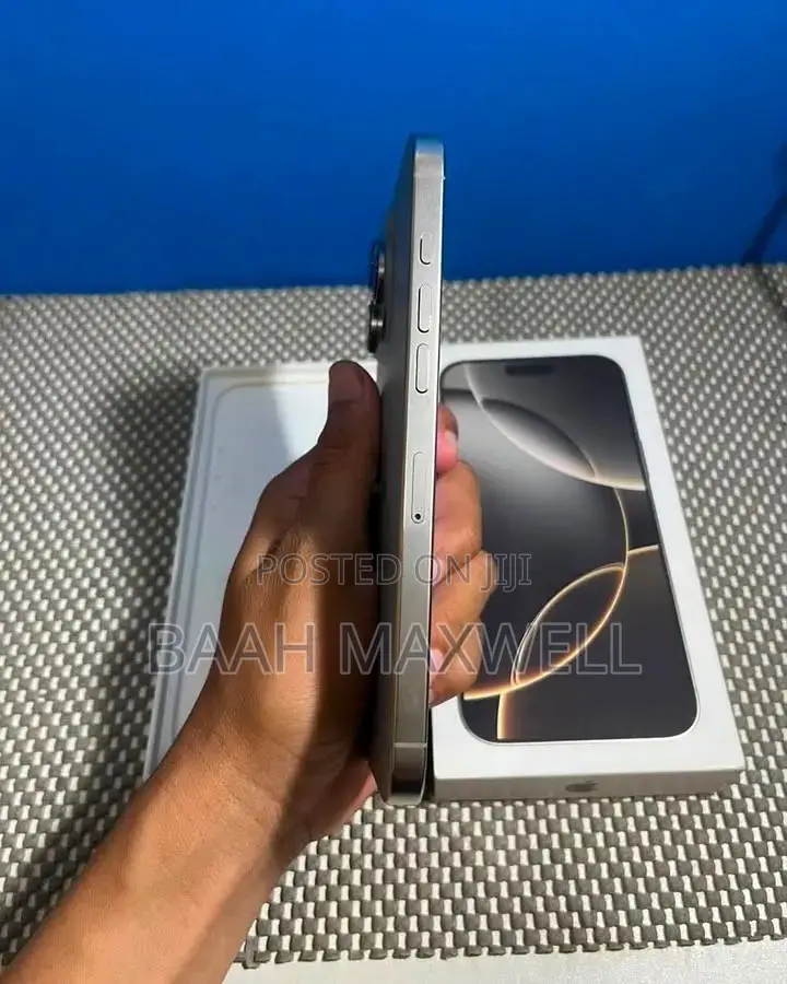 Apple iPhone 16 Pro Max 256 GB Silver