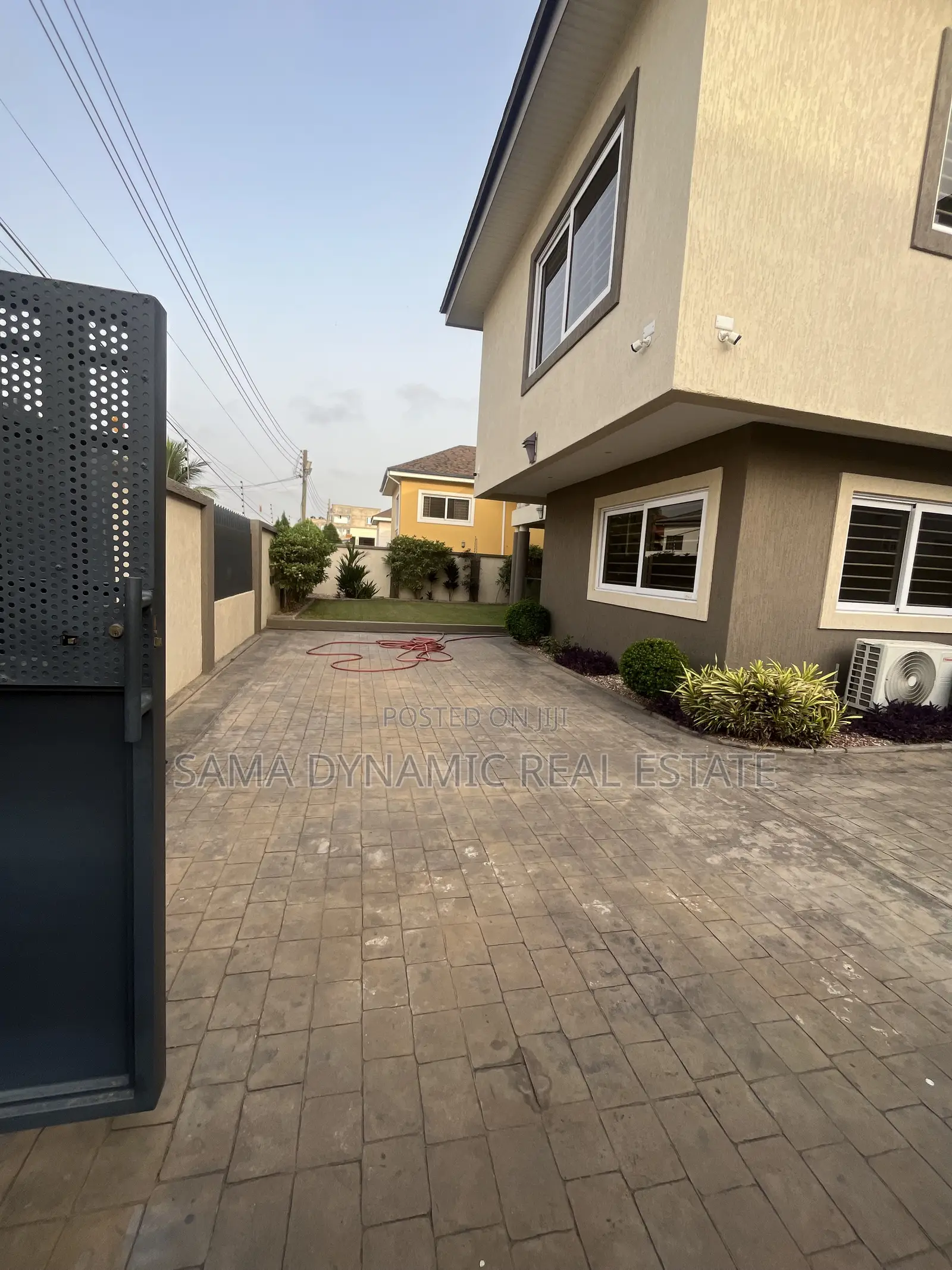 4bdrm House in Roundabout, Tseaddo for sale