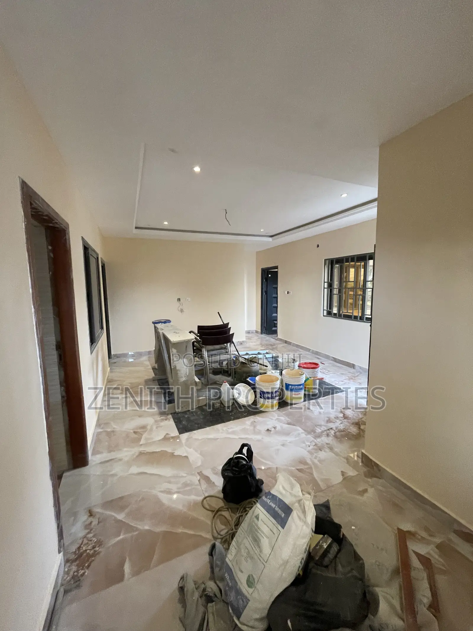 3bdrm Apartment in Zenith Realty, Old Barrier for rent