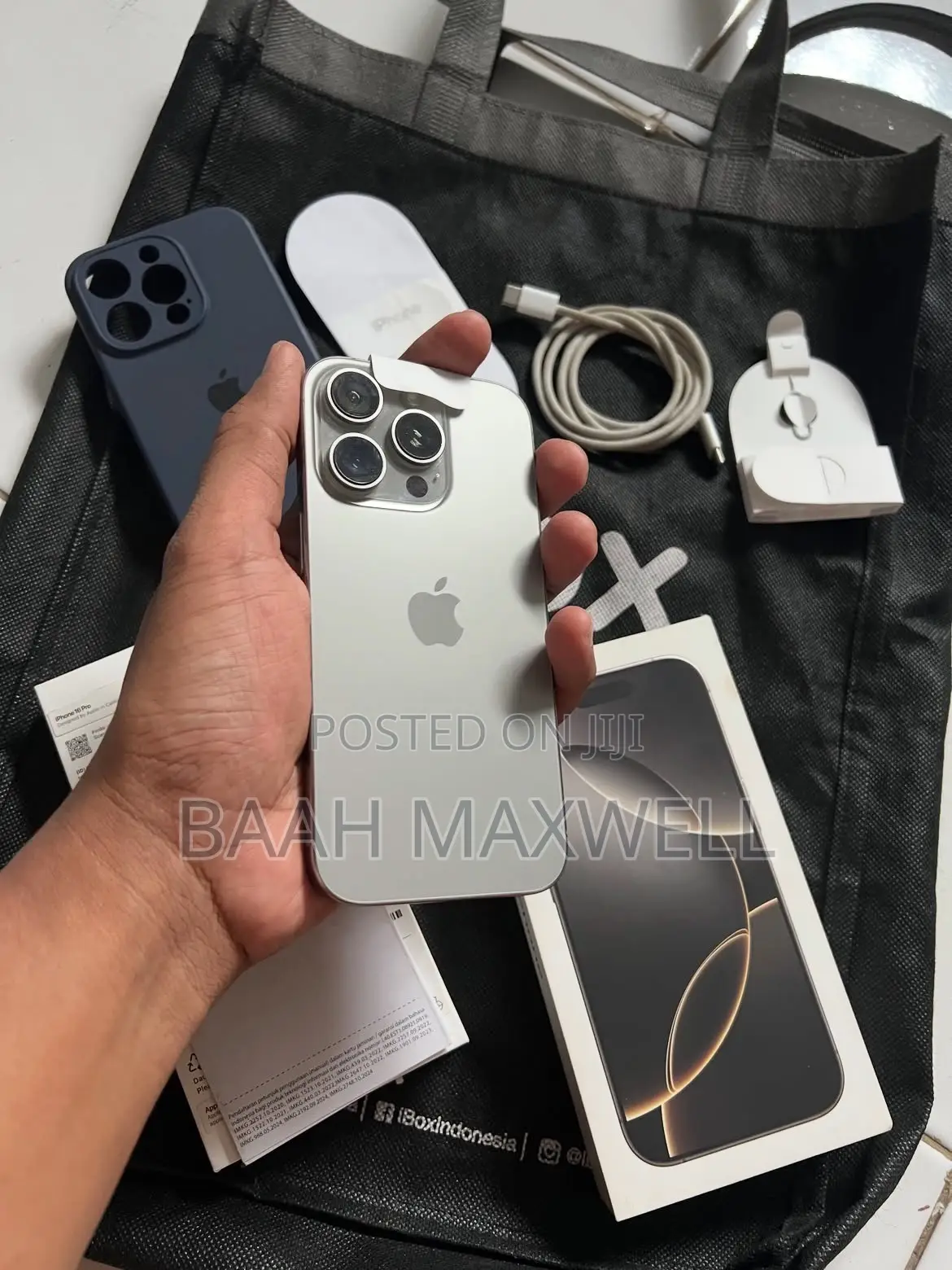 Apple iPhone 16 Pro Max 256 GB Silver