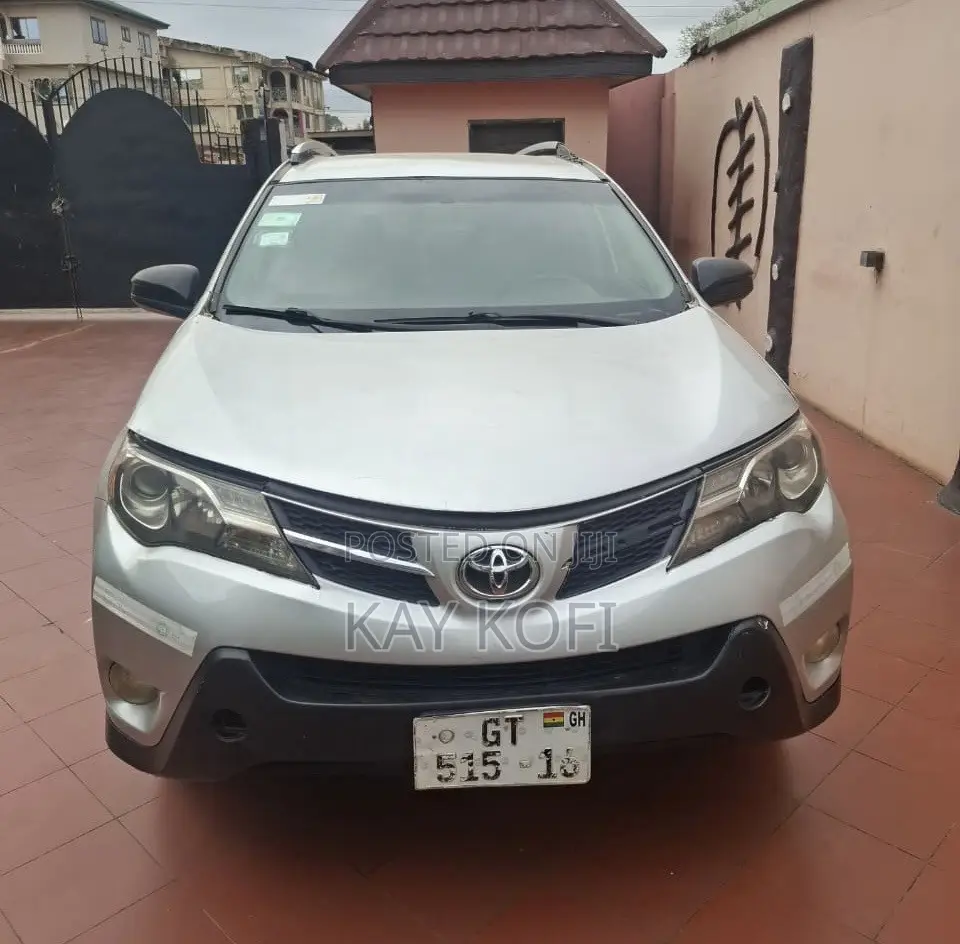 Toyota RAV4 LE 4dr SUV (2.5L 4cyl 6A) 2014 Silver