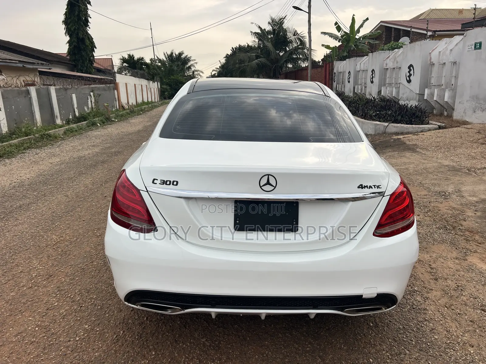 Mercedes-Benz C300 2016 White