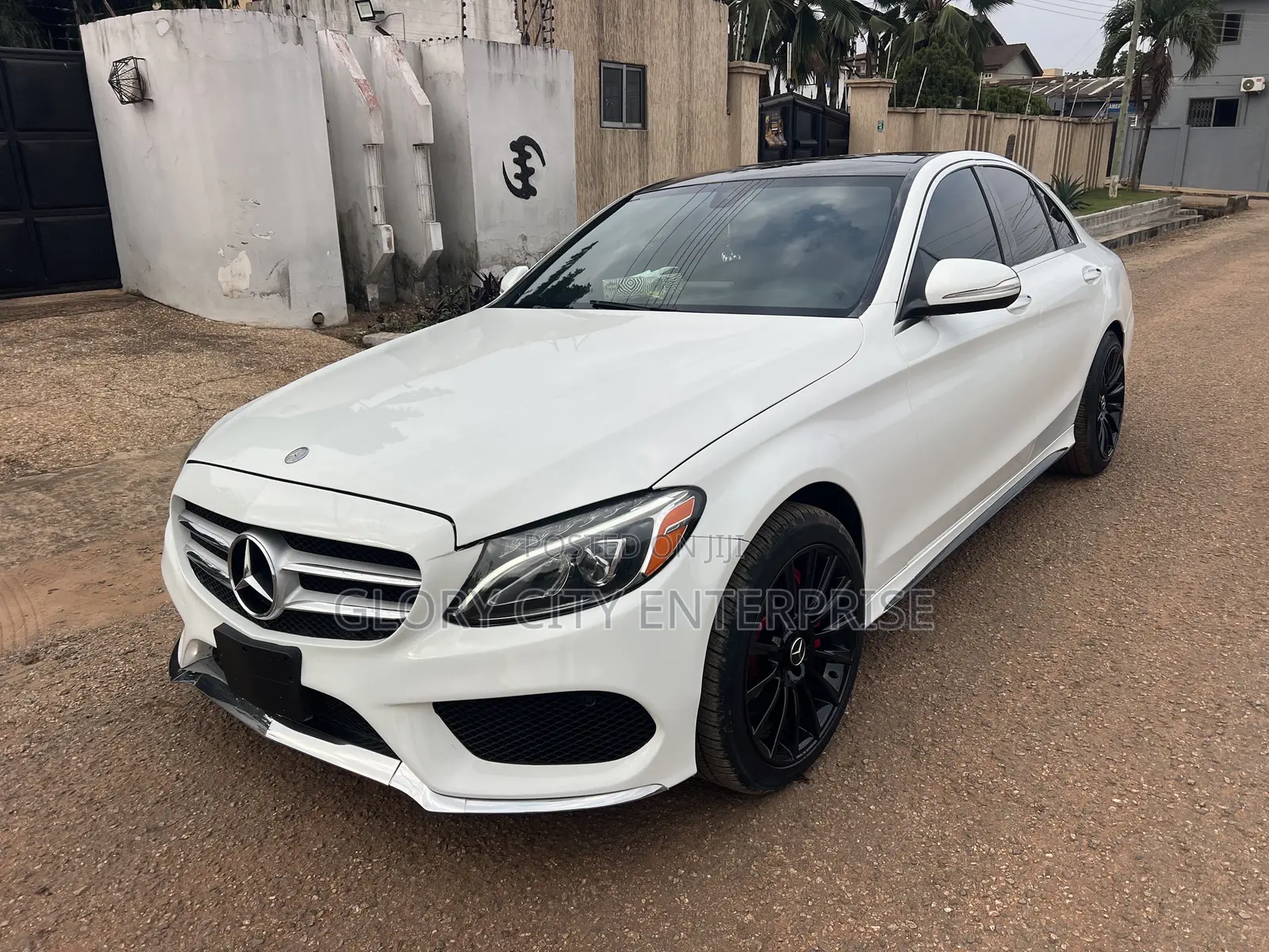 Mercedes-Benz C300 2016 White