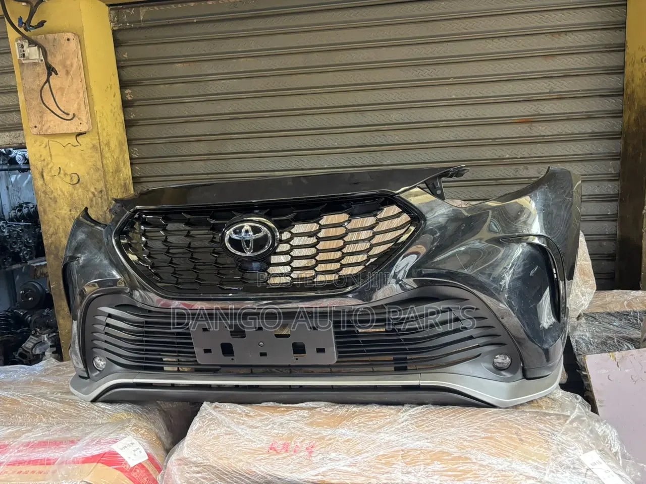 Toyota Highlander 2019-25 Front Bumper Complete