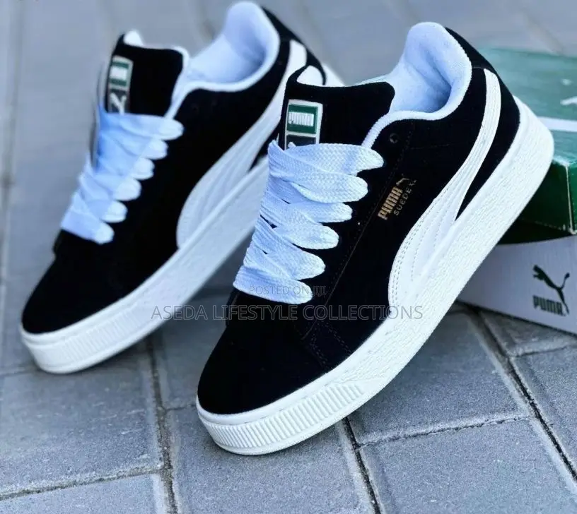 Puma Sneakers