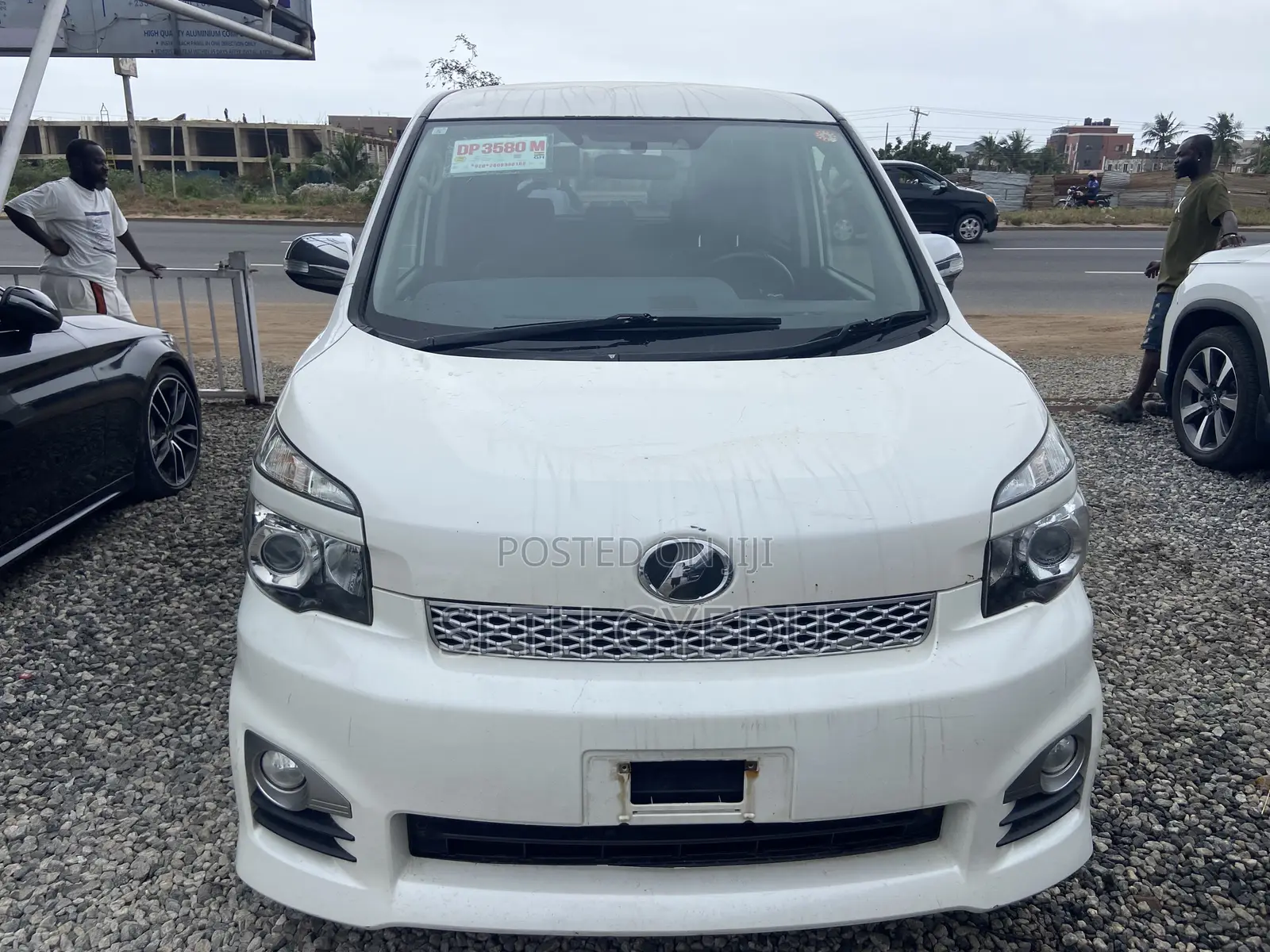 Toyota Voxy 2012 White