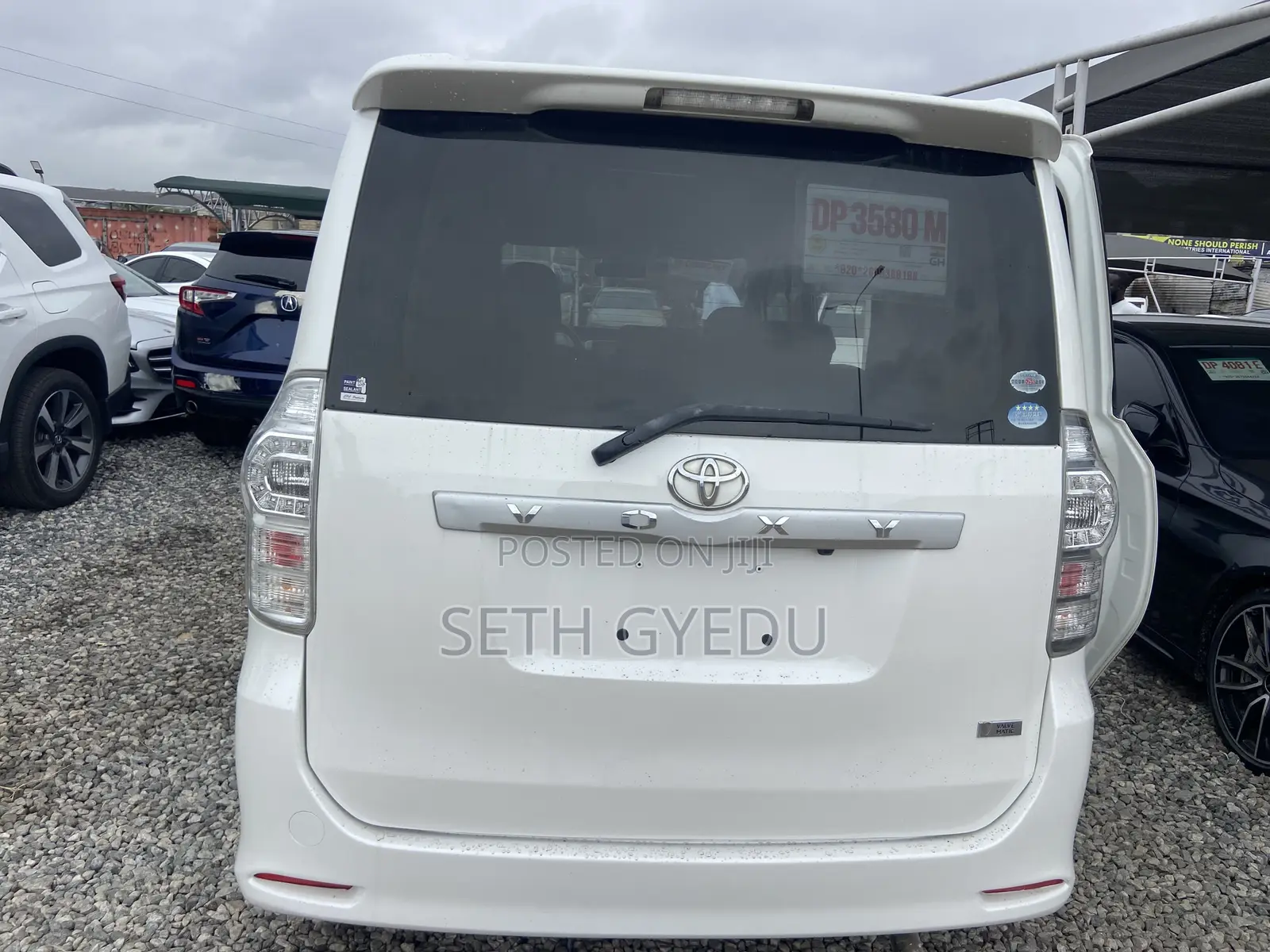Toyota Voxy 2012 White