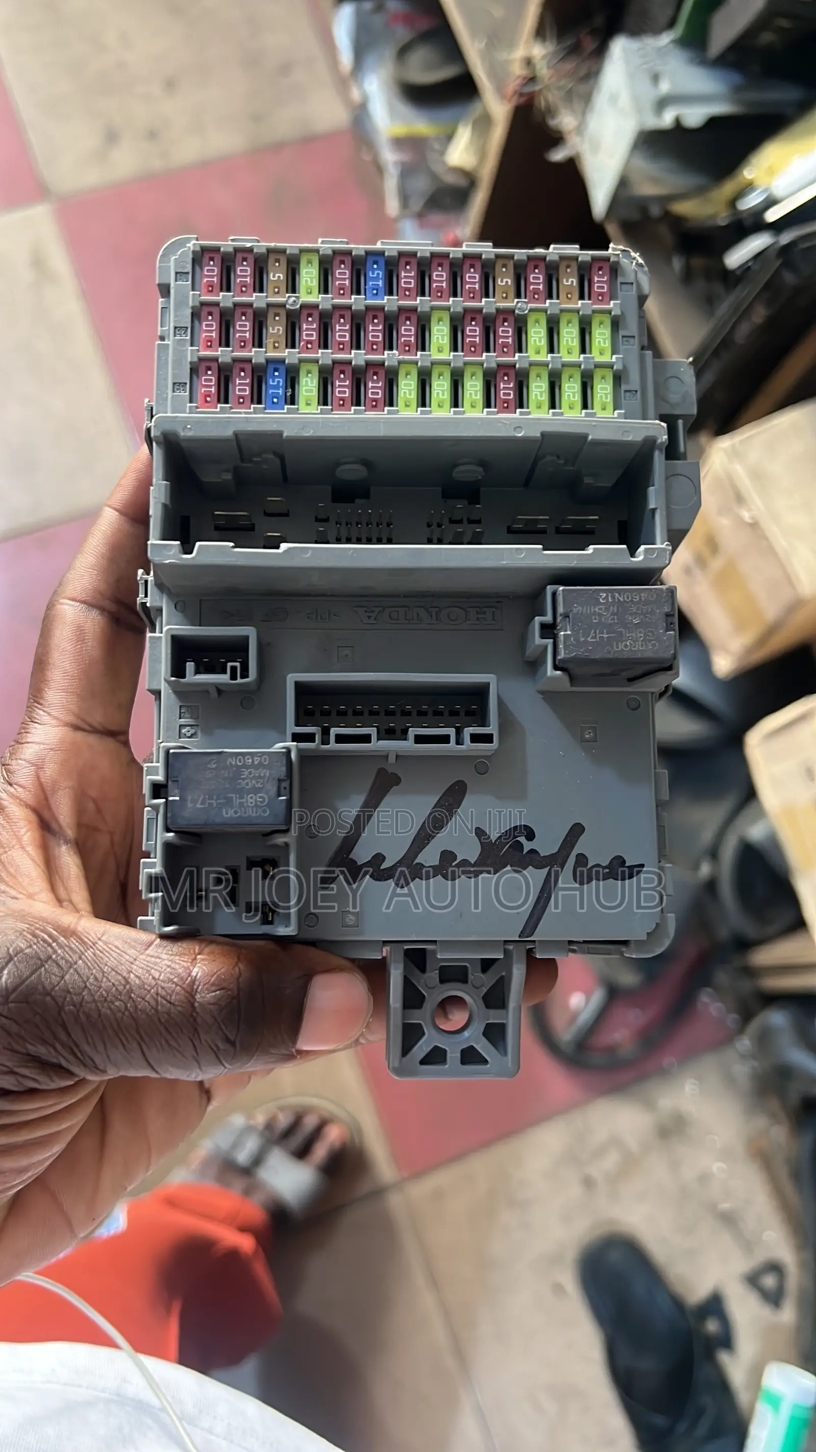 Honda CRV 2017-2022 Dashboard Fuse Board